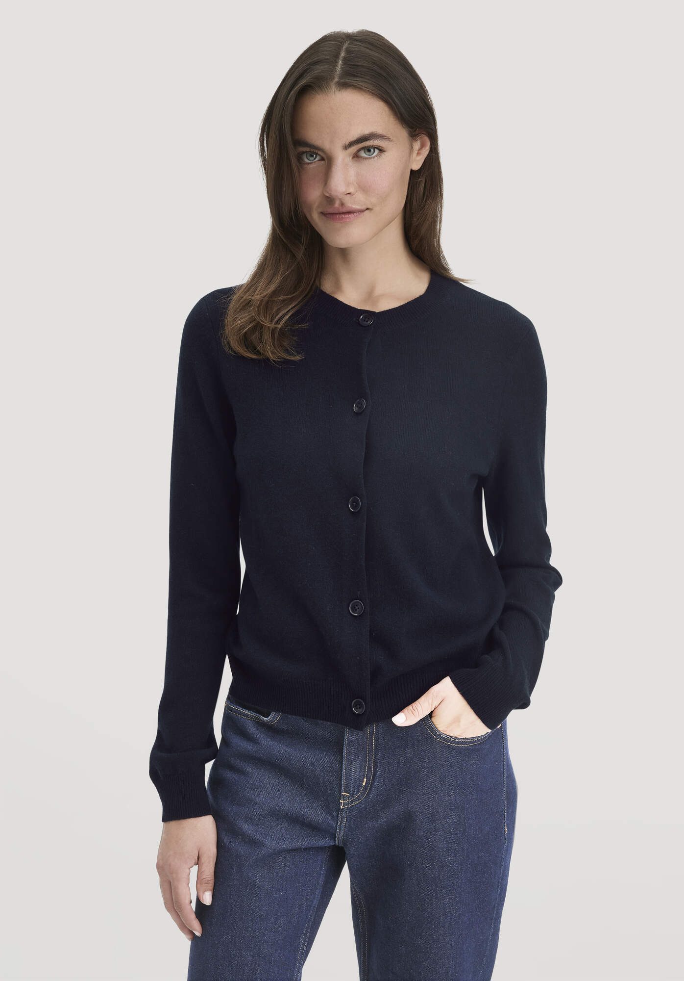 Hessnatur Strickjacke Regular aus Schurwolle mit günstig online kaufen