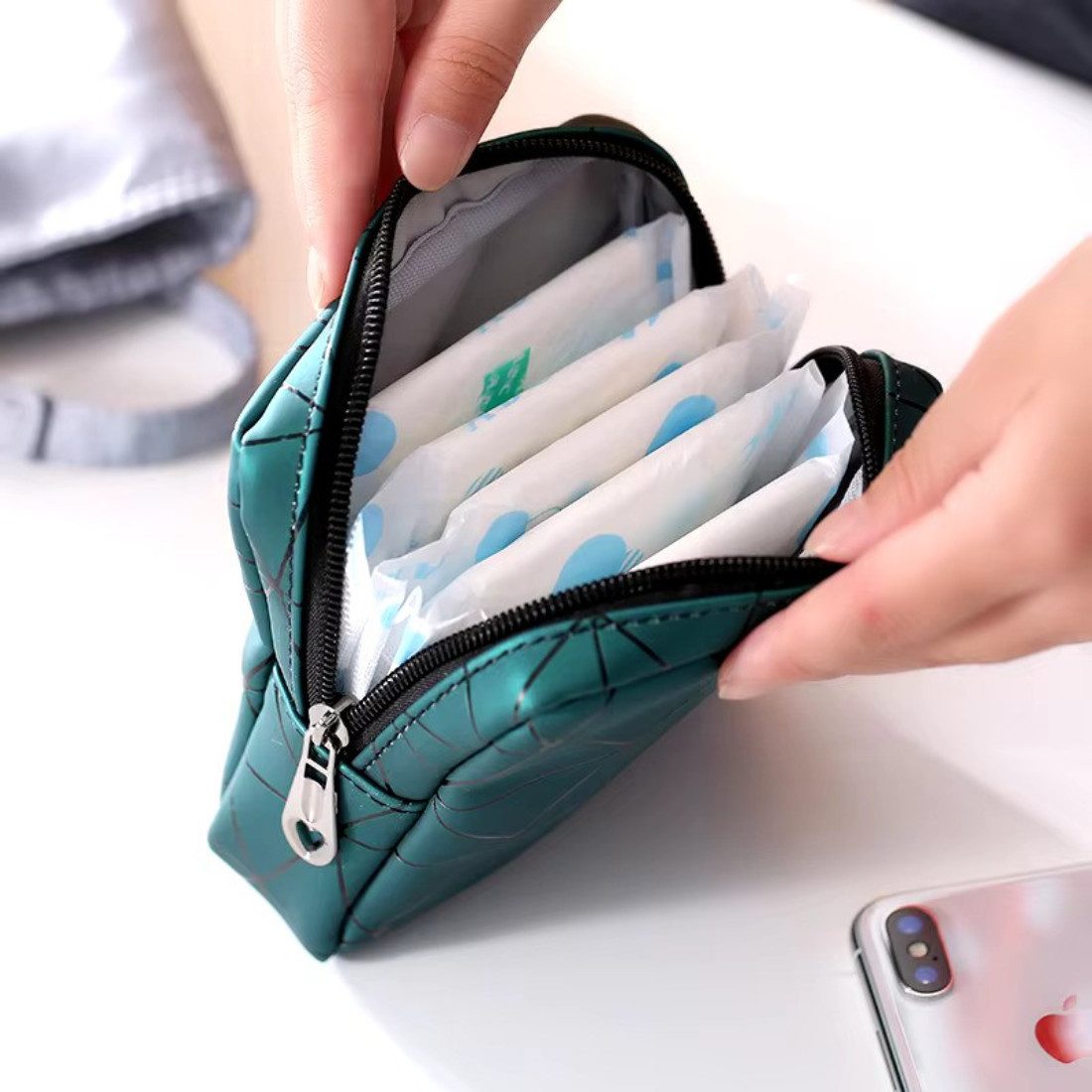 Montegoni Aufbewahrungstasche Damenbinde Aufbewahrungstasche Tampon Periode Tasche Veranstalter (1 X Damenbinde Aufbewahrungstasche, Mini Make-up Geldbörse Halter), Mini Make-up Geldbörse Halter, Slipeinlagen,für Mädchen Reisen