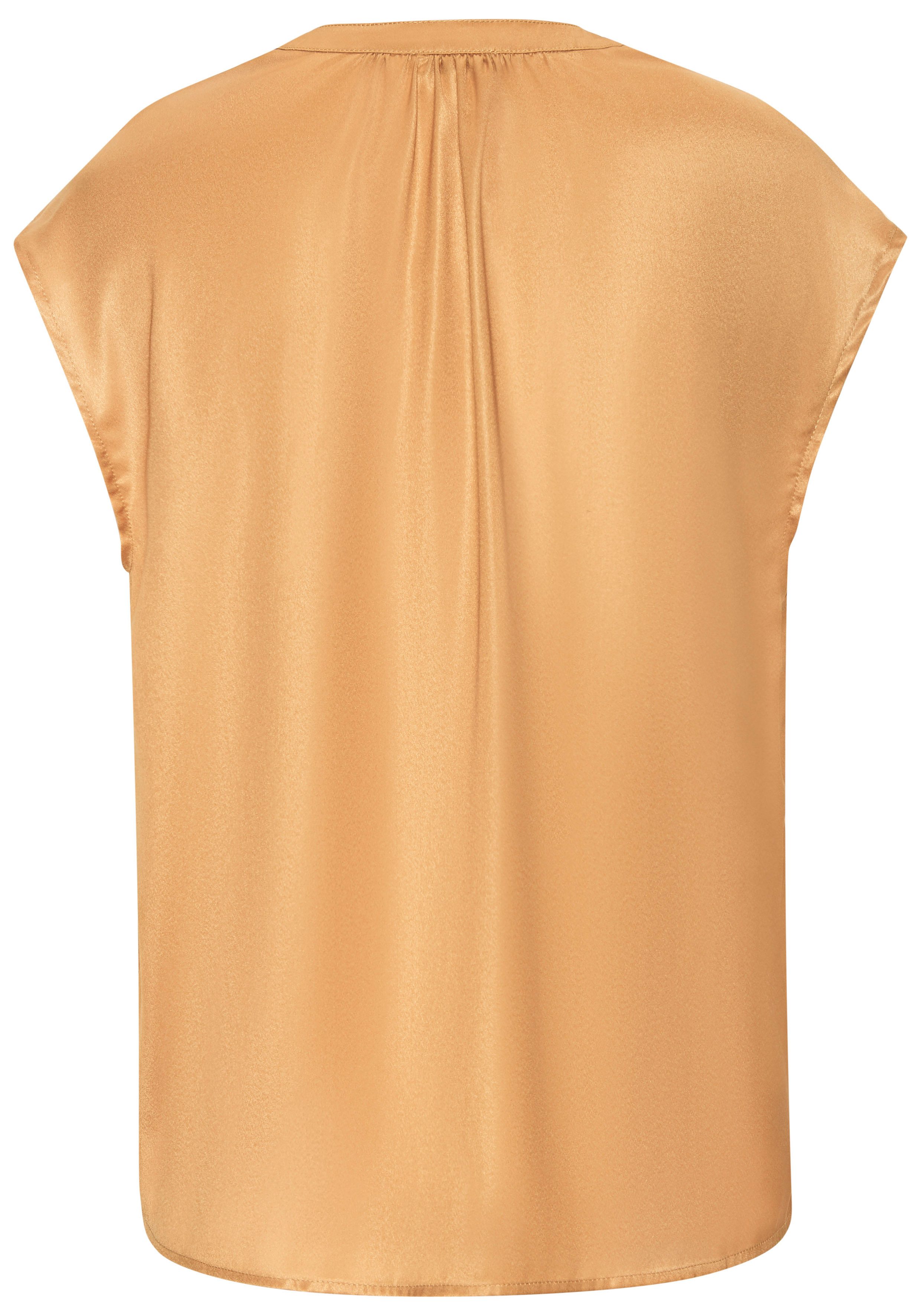 LASCANA Satinbluse mit kurzen Ärmeln und kleiner Knopfleiste Kurzarmbluse mit lockerer Passform, Partyshirt, Blusenshirt, festlich – Bild 4 von 5