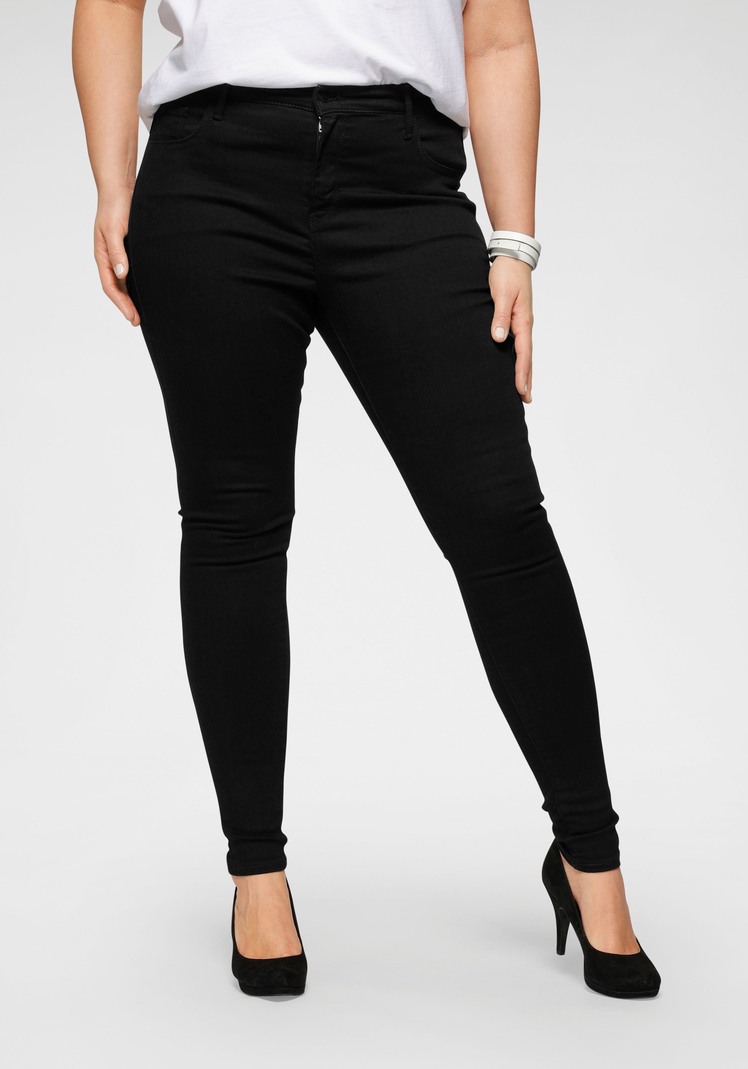 Levi's® Plus Skinny-fit-Jeans 720 High-Rise mit hoher Leibhöhe black