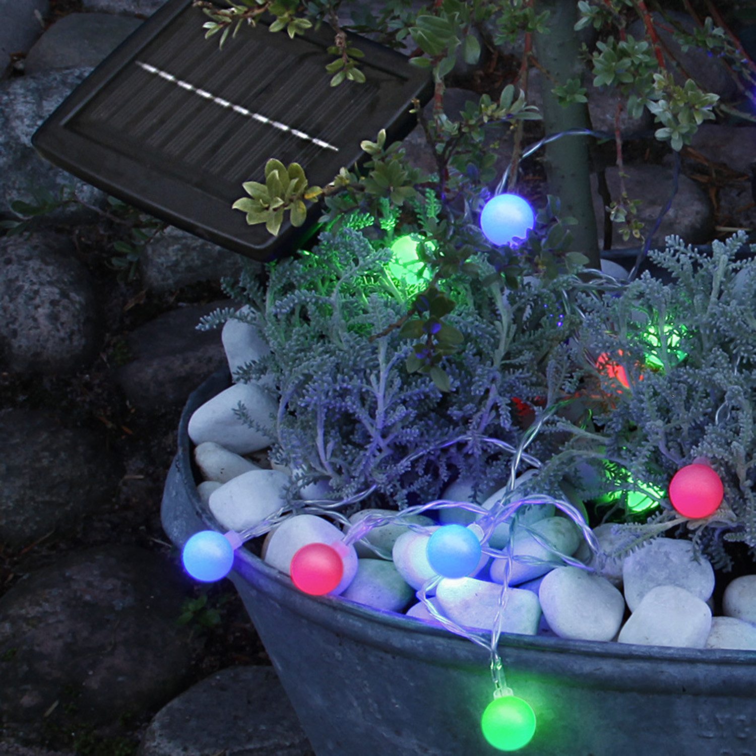 STAR TRADING LED Dekolicht Globini, Bunte Solar-Lichterkette,Globini', 20 kleine Leuchtkugeln, Dämmerungs