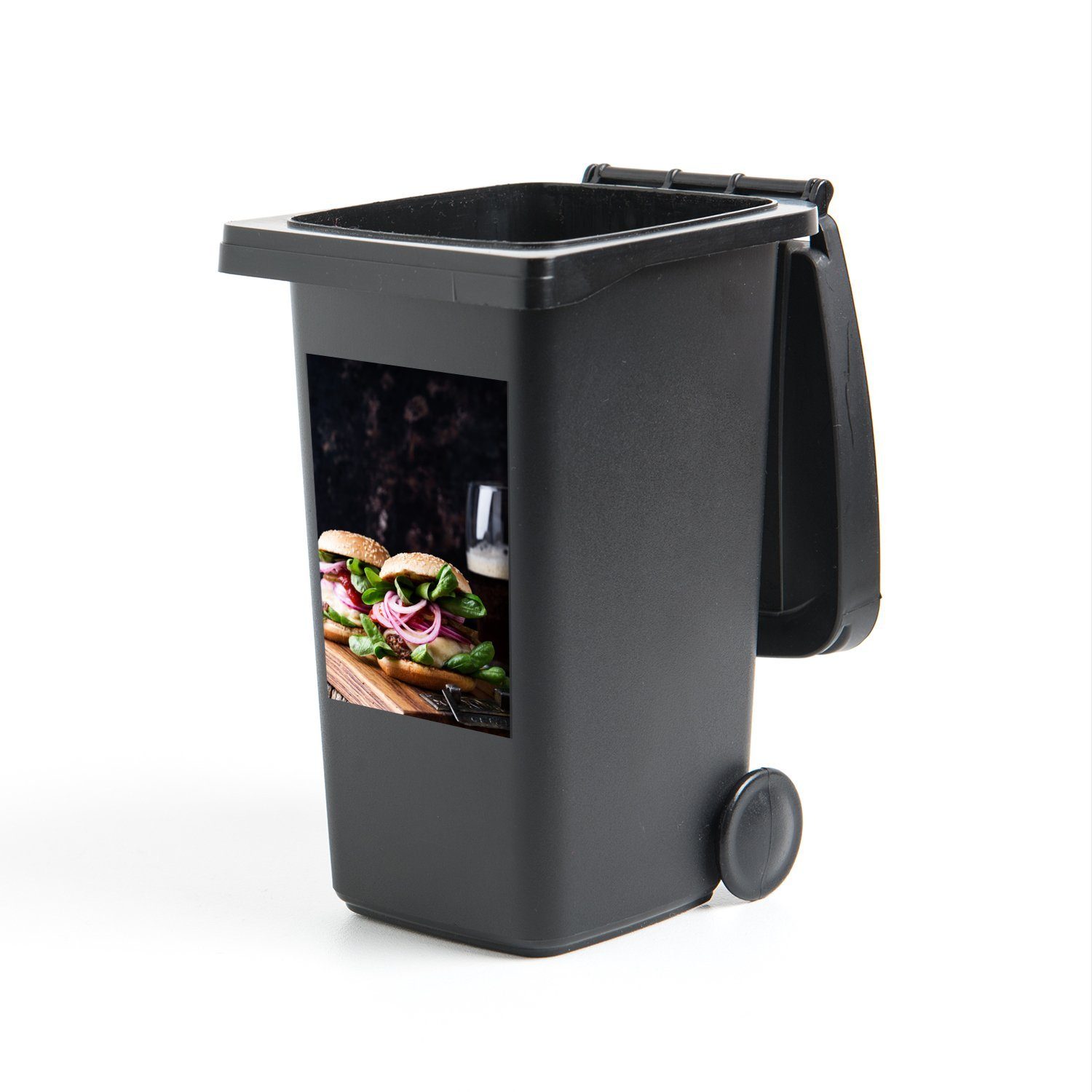 MuchoWow Wandsticker Hamburger auf einem Schneidebrett vor einem schwarzen Hintergrund (1 St), Mülleimer-aufkleber, Mülltonne, Sticker, Container, Abfalbehälter