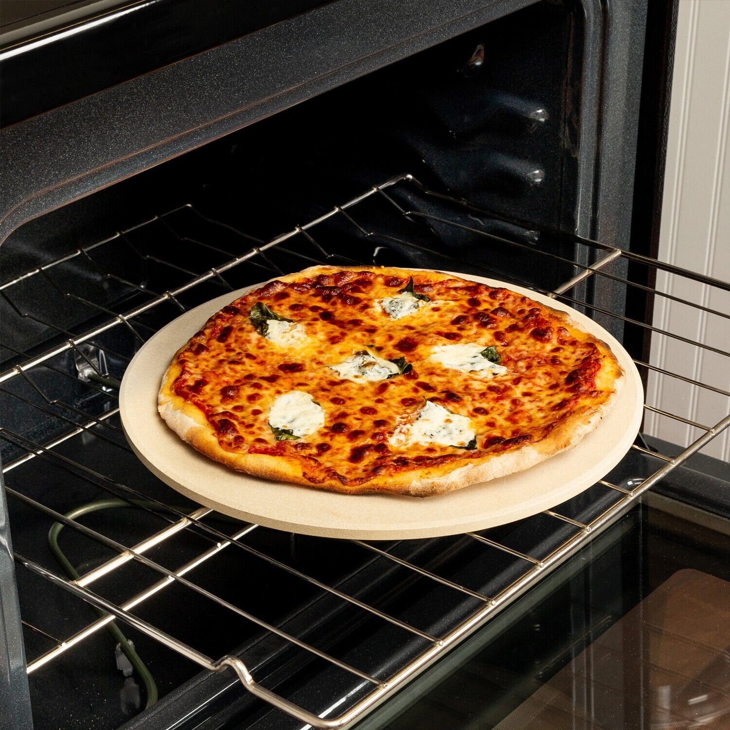 Pizzastein Pizzastein Rund Ø 36 cm für Backofen Grill Stein Brotbackstein, Cordieritstein, (Set, 1-St., Pizzastein mit Gestell), Pizzastein mit Gestell