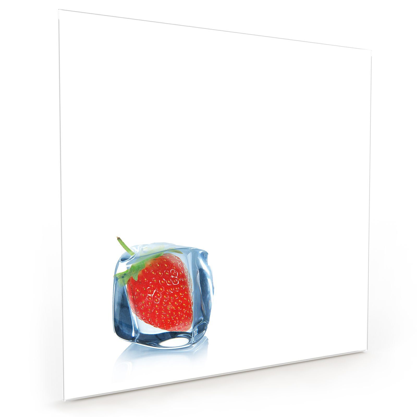 Primedeco Küchenrückwand Glas Spritzschutz im Erdbeere Eiswürfel