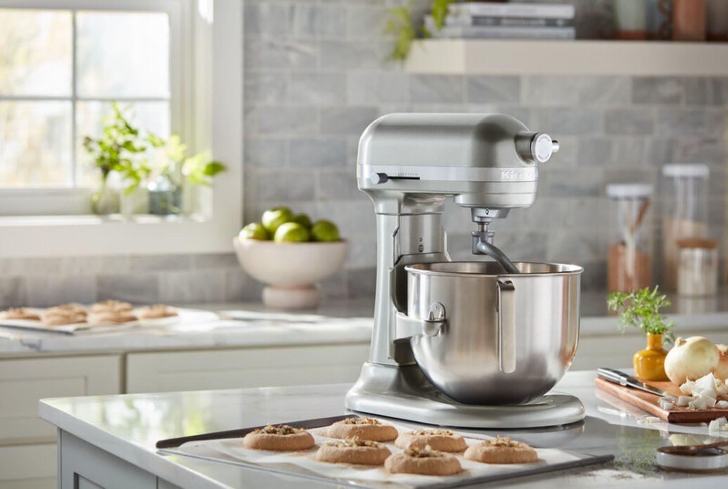 KitchenAid Küchenmaschine KitchenAid Küchenmaschine mit Schüsselheber 6,6 L Heavy Duty 5KSM70JPX