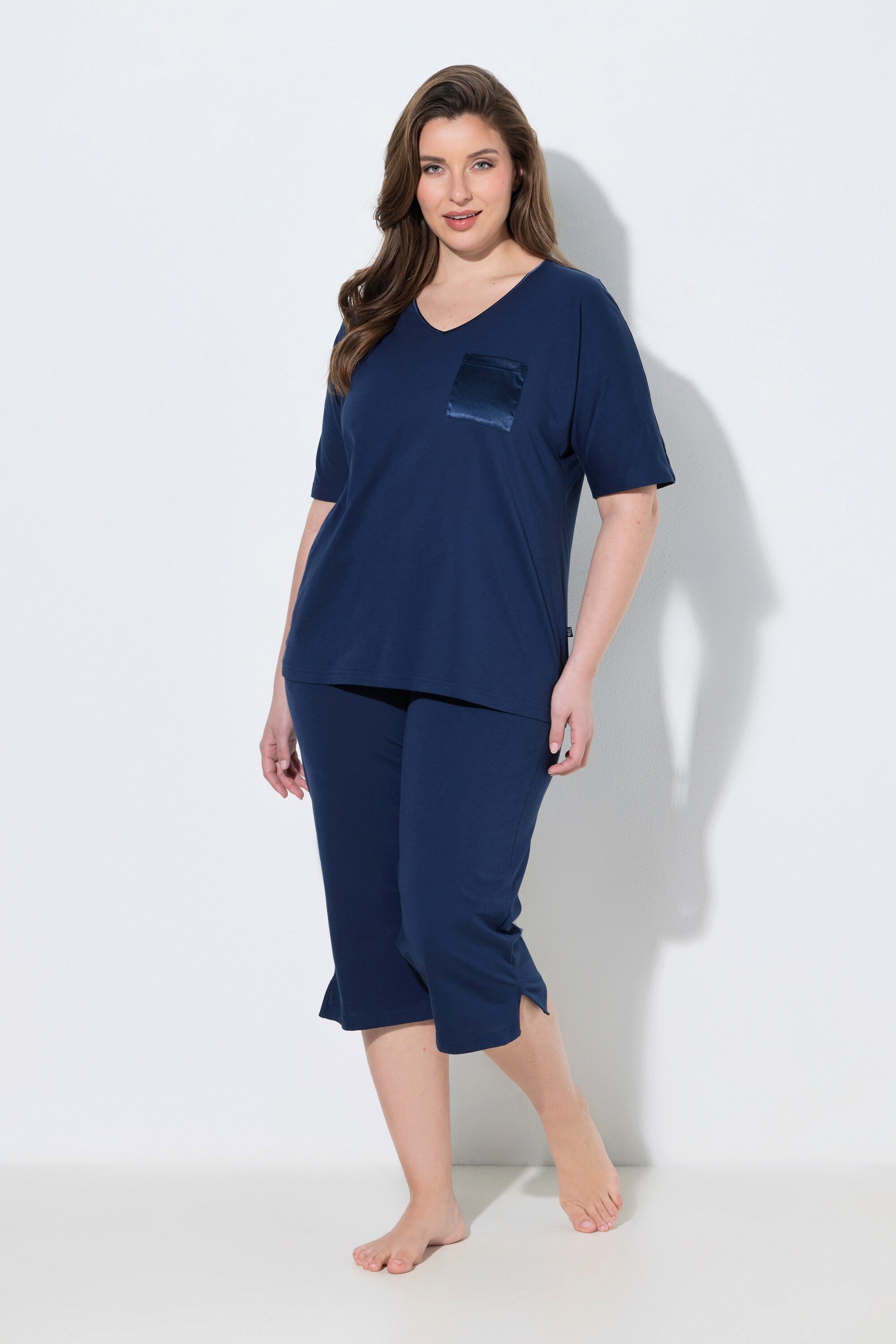 Ulla Popken Pyjama Pyjama Satin-Brusttasche V-Ausschnitt Halbarm