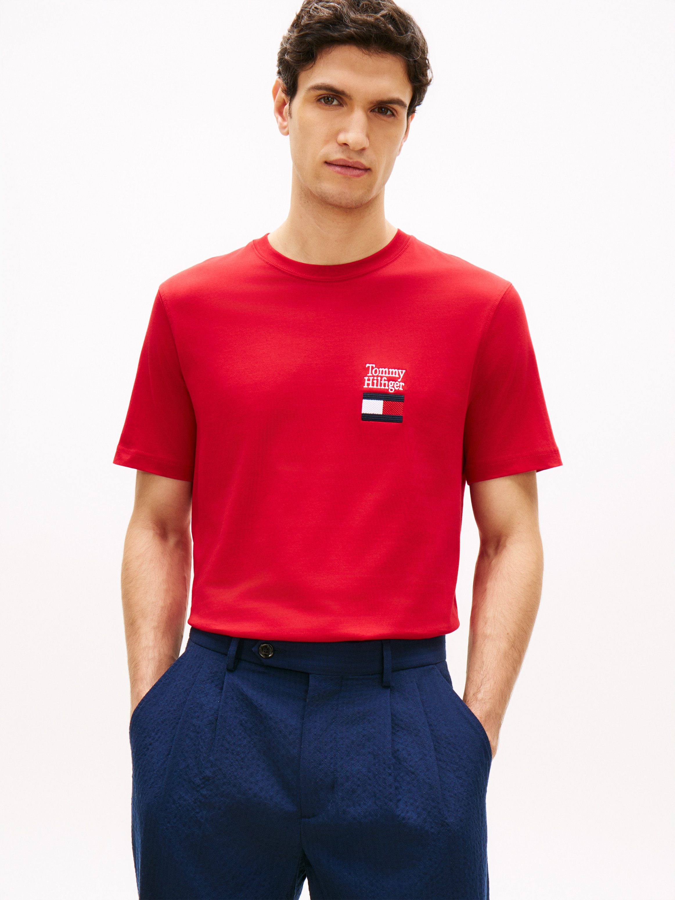 Tommy Hilfiger T-Shirt BRAND LOVE TEXT STACK Regular fit mit Rundhalsaussch günstig online kaufen