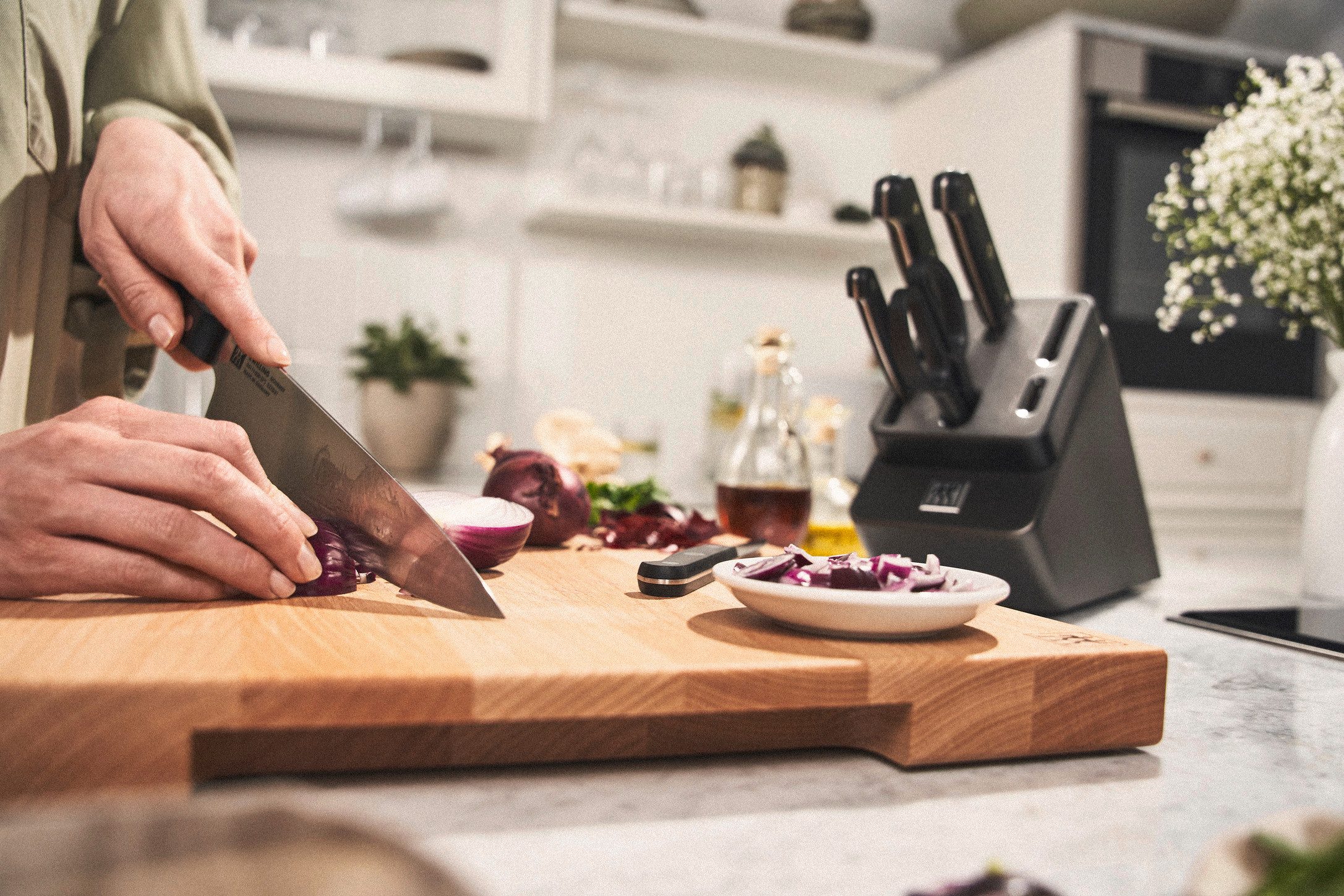 Zwilling Messerblock Gourmet (7tlg), Made in Germany, selbstschärfender Messerblock, Sonderschmelze