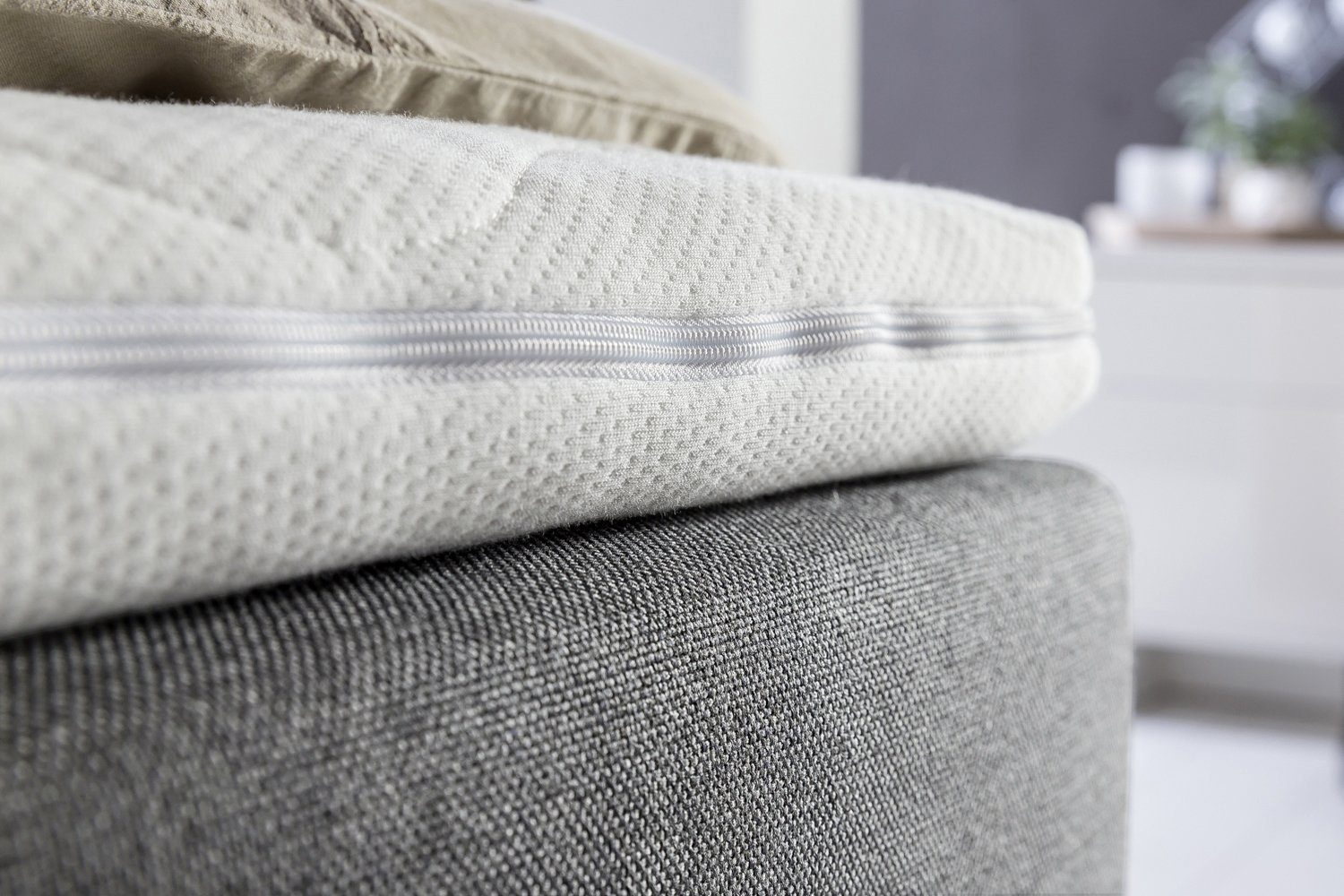 Möbelfreude Boxspringbett Boxspringbett Bea mit niedrigem Kopfteil Hellg..., Hellgrau 200x200 cm H2 7-Zonen-Taschenfederkern Matratze + Visco-Toppe