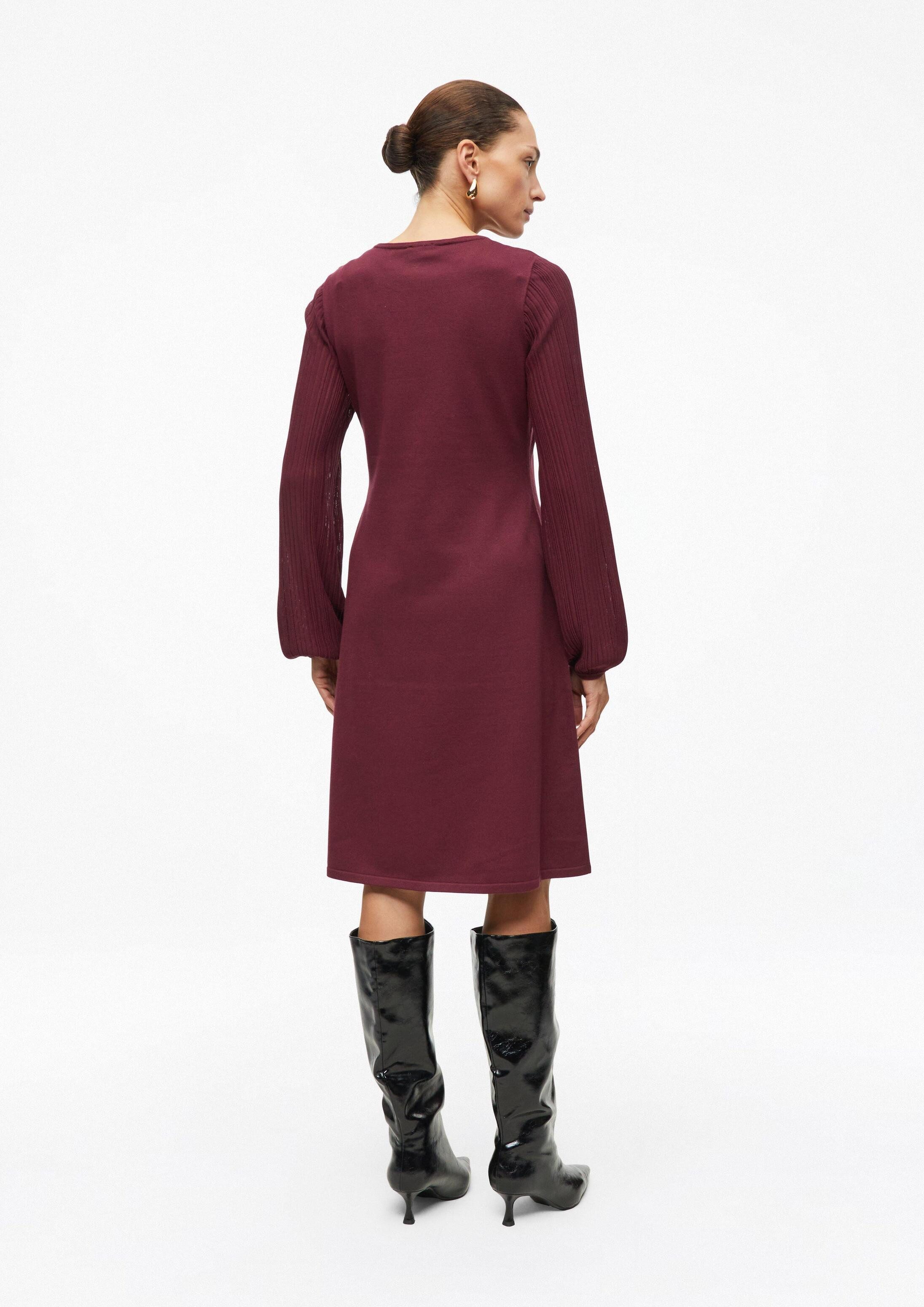 s.Oliver Midikleid Kleid Feinstrickkleid mit Strukturmuster – Bild 3 von 5