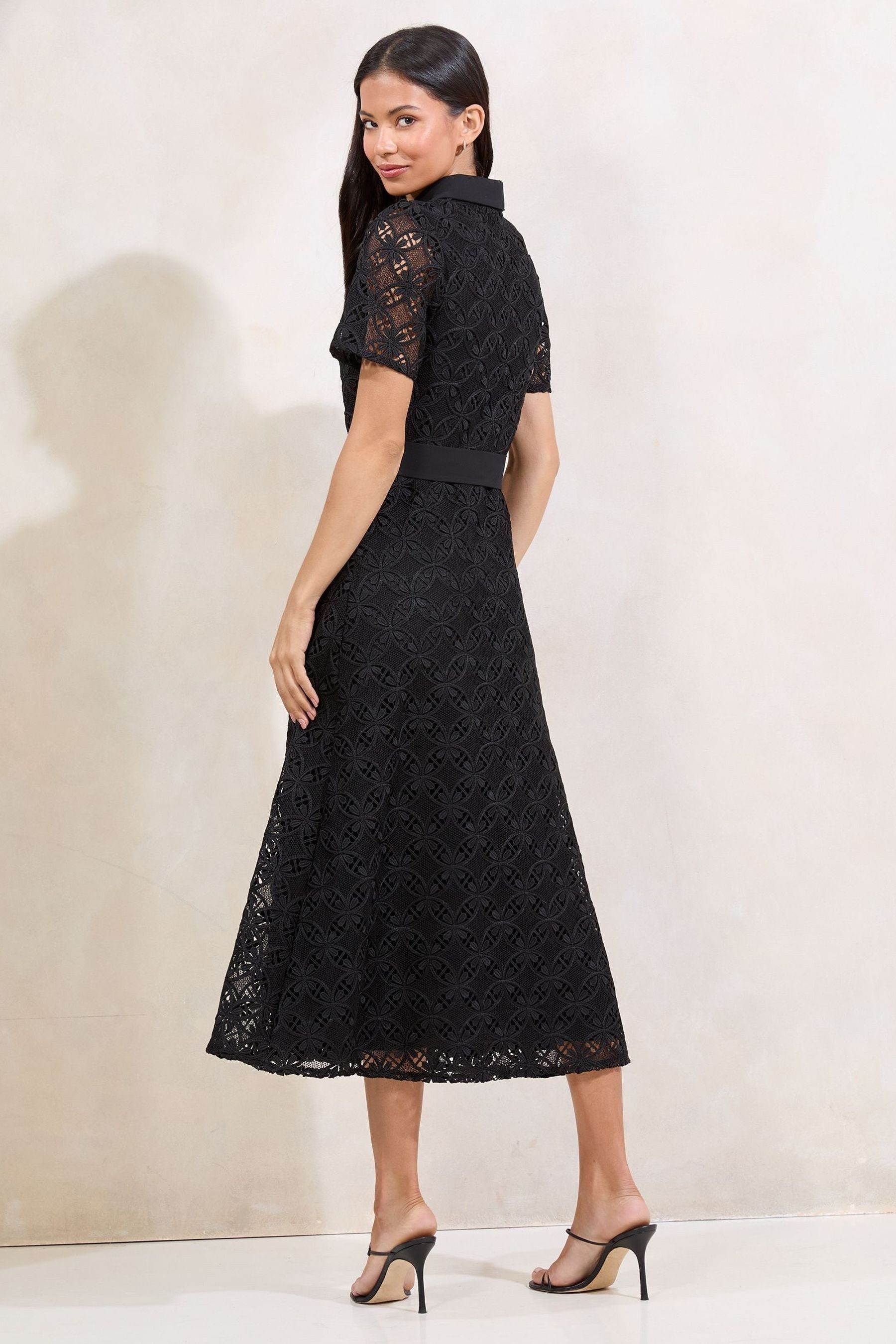 LIPSY Spitzenkleid Lipsy Premium Hemdblusenkleid, Regular (1-tlg) günstig online kaufen