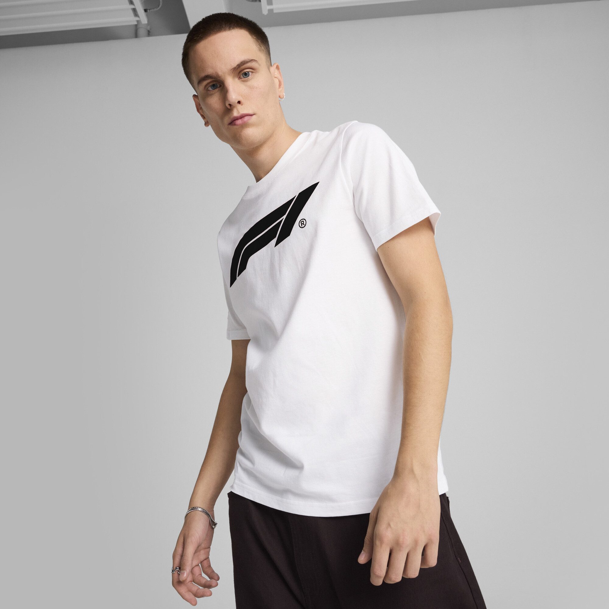 PUMA T-Shirt F1® Essentials Logo T-Shirt Herren