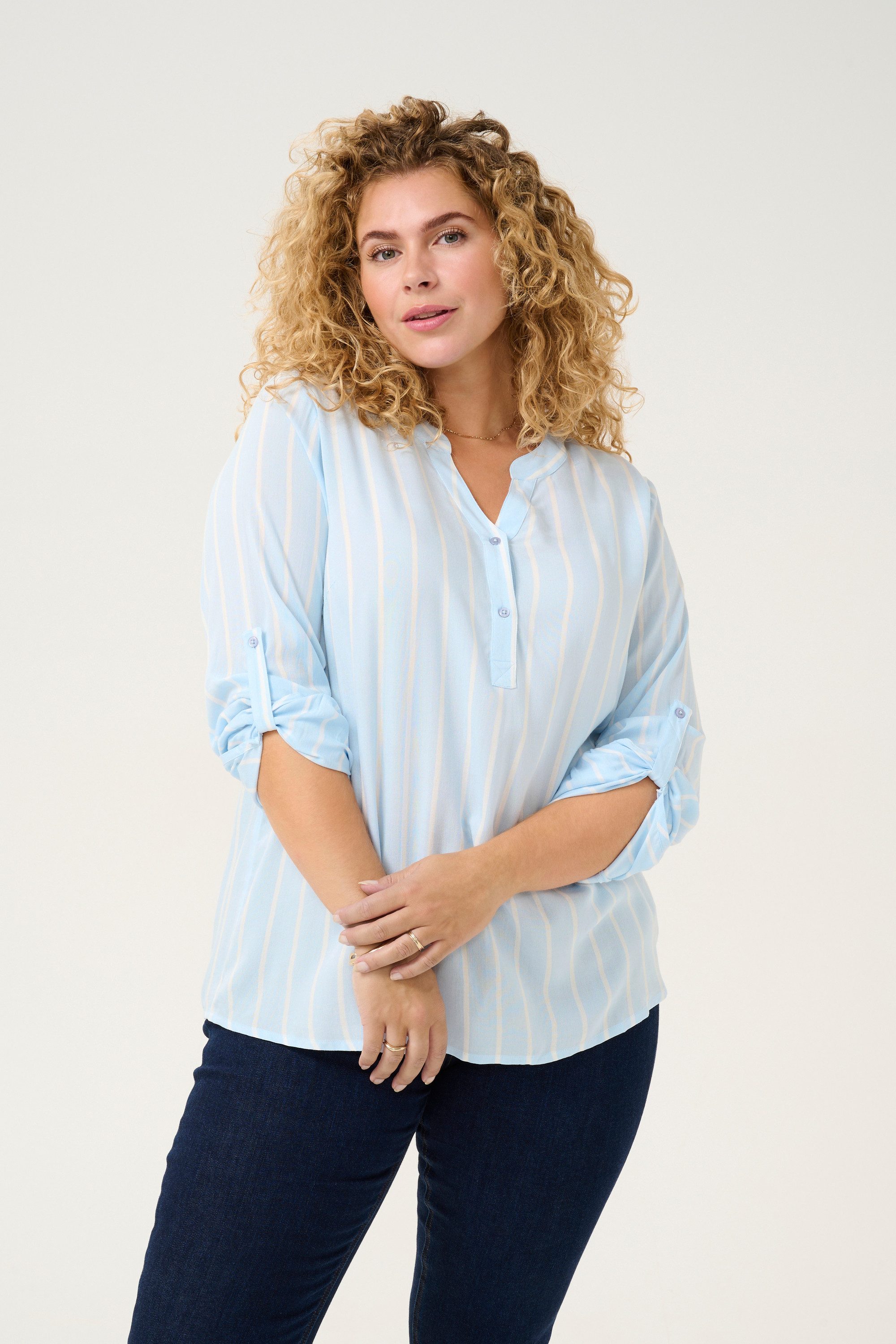 Light Blue / Chalk Stripe
