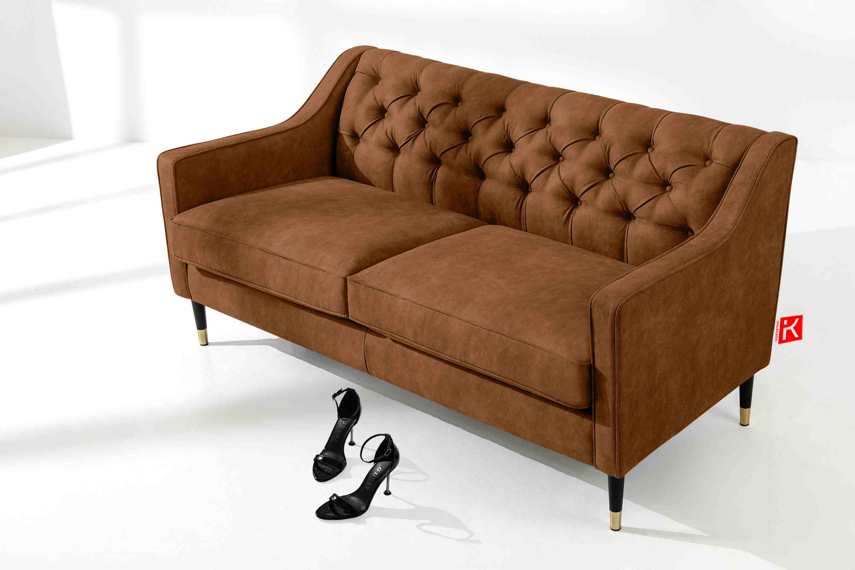 KONSIMO® Chesterfield-Sofa 2 Sitzer/ 3 Sitzer NOMUS Einzelsofa hergestellt in der EU, gewellte Feder, Komfortschaum, mit eleganter Steppung