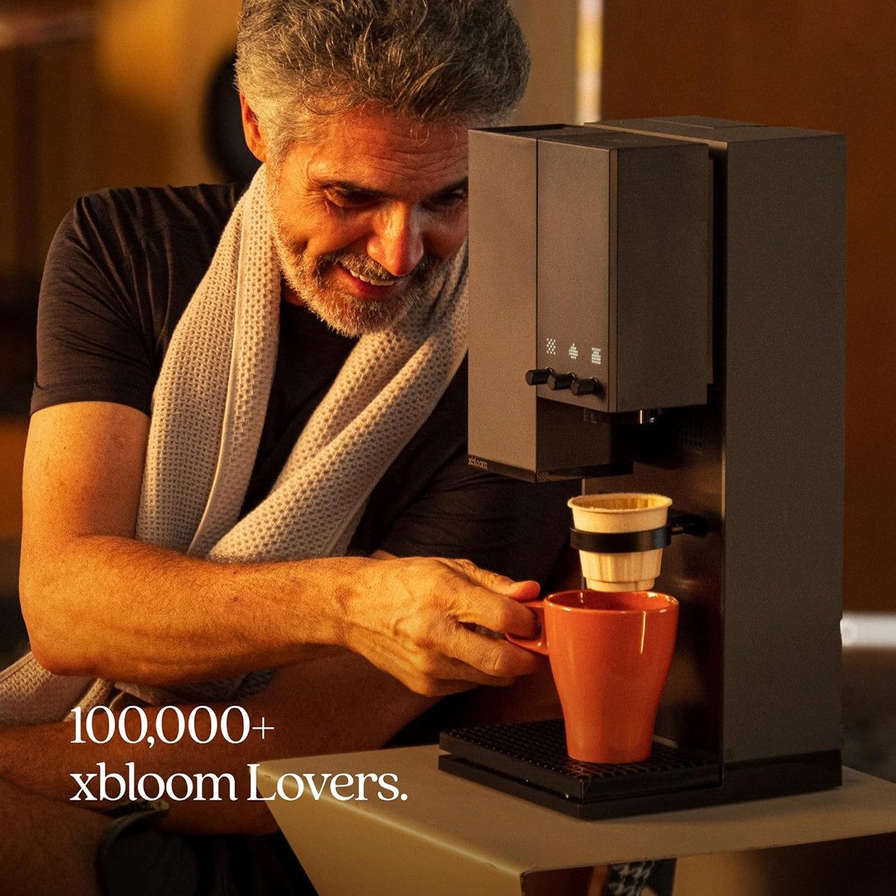 xbloom Filterkaffeemaschine, Pour-Over-Barista, Mahlwerk & Waage integriert, App-gesteuert