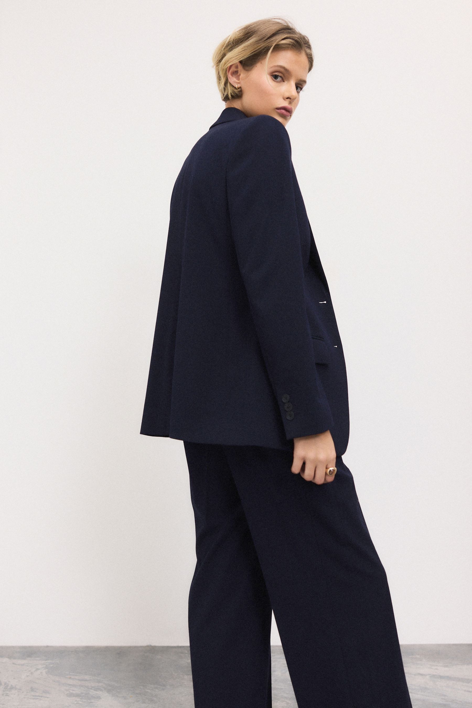 Next Jackenblazer Tailored Einreihiger Blazer mit Wollanteil (1-tlg) – Bild 2 von 5
