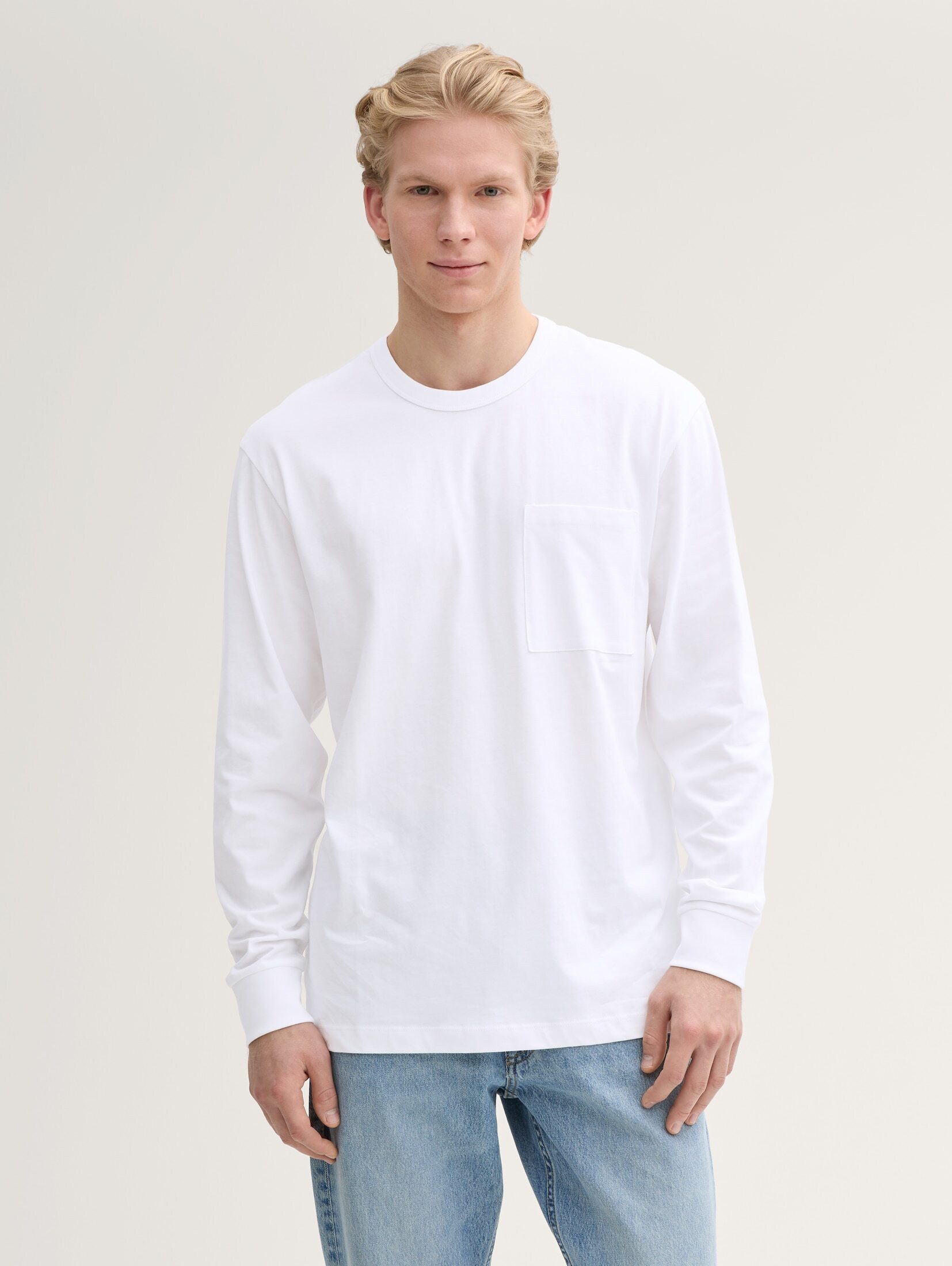 T-Shirt Relaxed Fit Langarmshirt mit Brusttasche