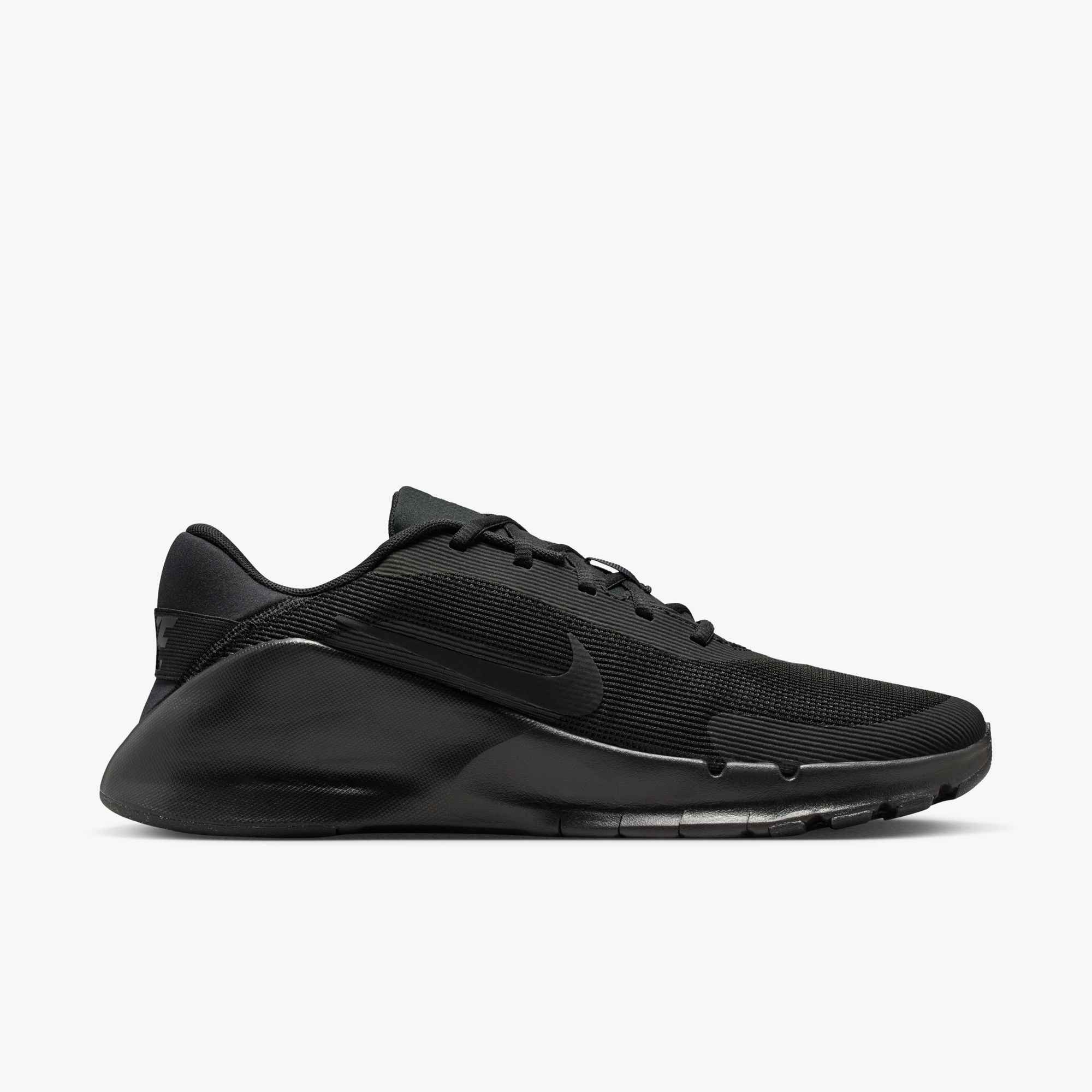 Nike Flex Train Trainingsschuh ideal für Gym und Fitnessstudio