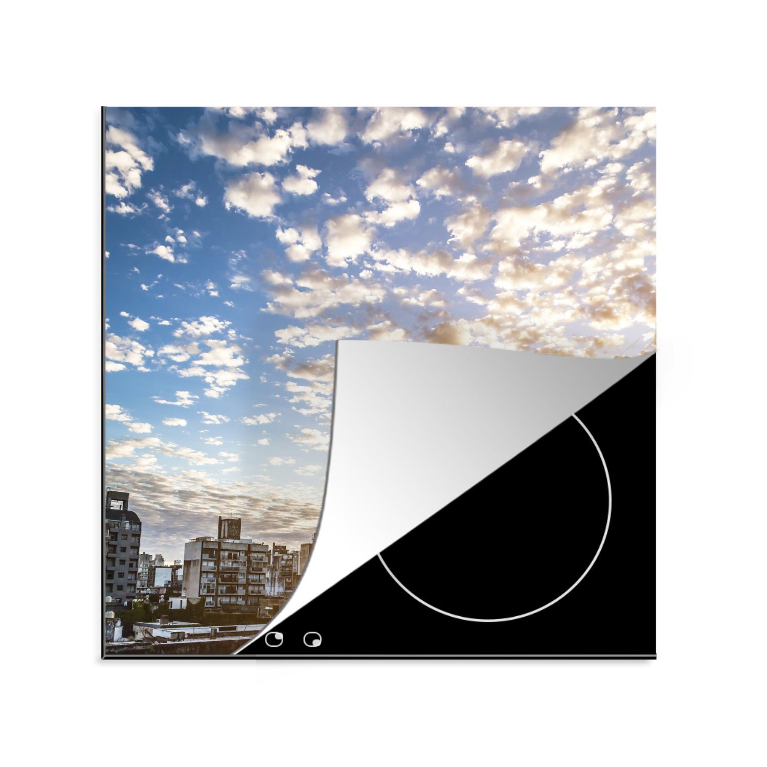 MuchoWow Herdblende-/Abdeckplatte Mehrere Wolken über dem Hochhaus in Rosario, Vinyl, (1 tlg), 78x78 cm, Ceranfeldabdeckung, Arbeitsplatte für küche
