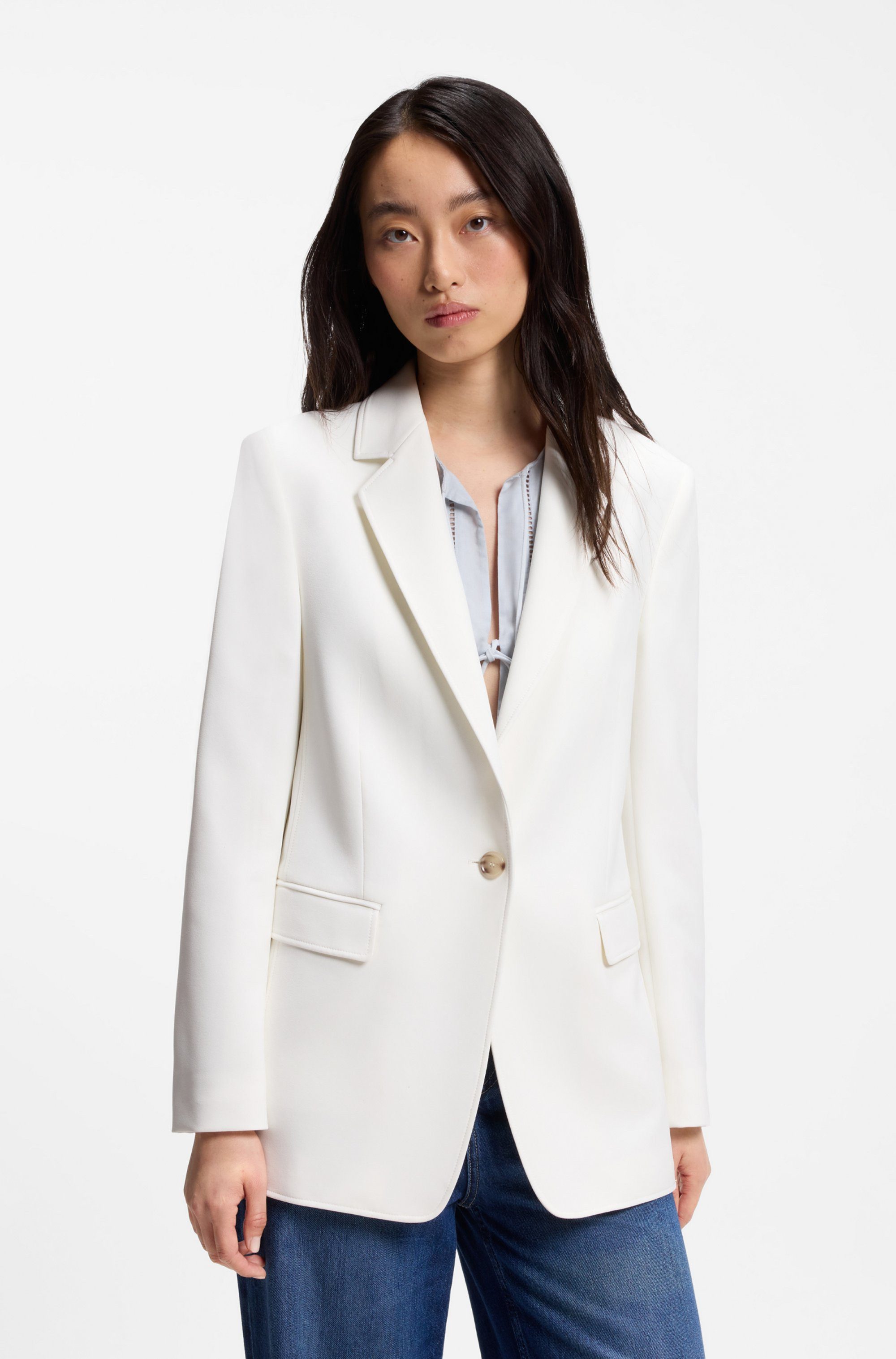 BOSS ORANGE Kurzblazer Jabla Premium Damenmode aus knitterarmem Krepp