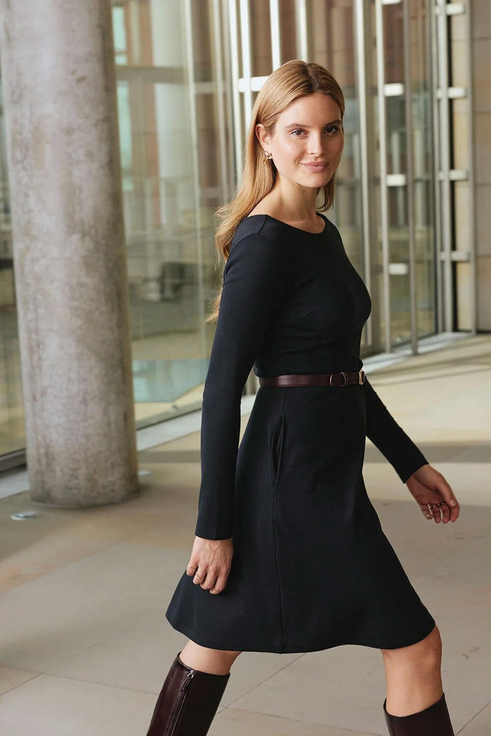 Tranquillo Jerseykleid Damen Moonii Wolle-Baumwoll-Jersey tailliert schwingender Rock Taschen (Einzelteil) Langarmkleid weich, warm & atmungsaktiv, feminine Taillierung