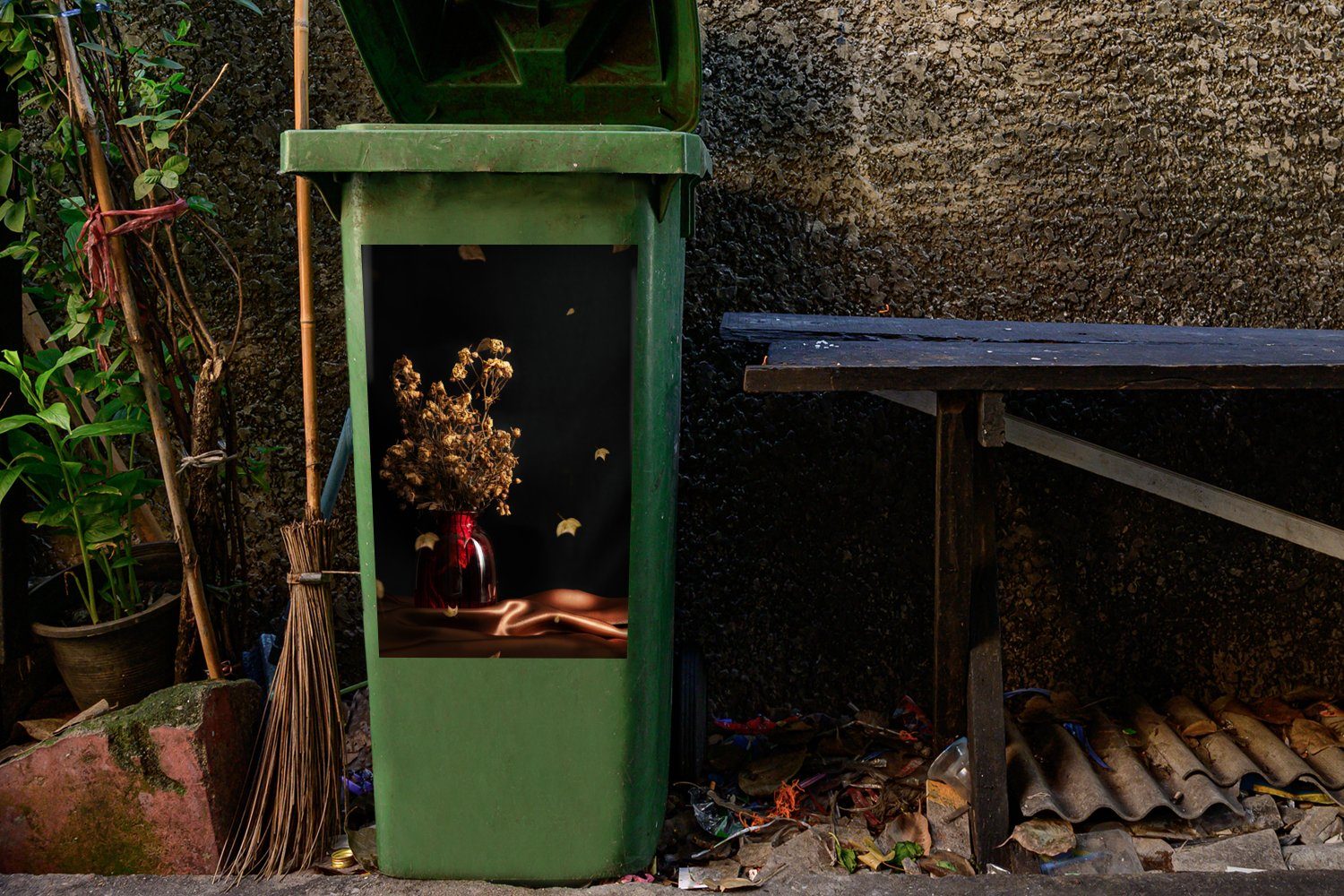 MuchoWow Wandsticker Getrocknete Mülleimer-aufkleber, Abfalbehälter Mülltonne, - Stilleben St), Container, (1 Blumen Blumenstrauß Sticker, 