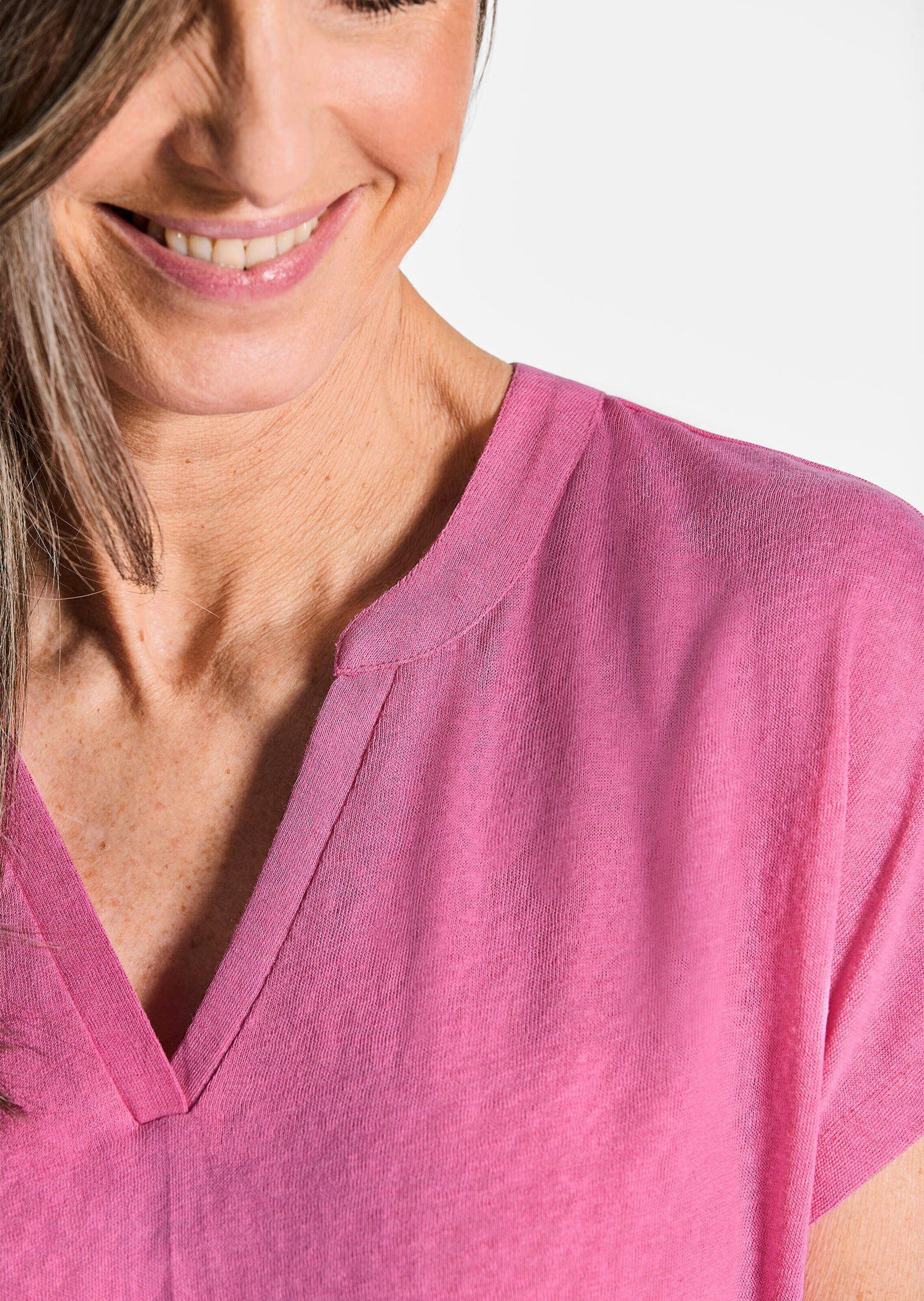 GOLDNER T-Shirt Luftiges Basicshirt mit V-Ausschnitt Strukturierter Jersey, V-Ausschnitt, Basic-Länge, Kurzarm
