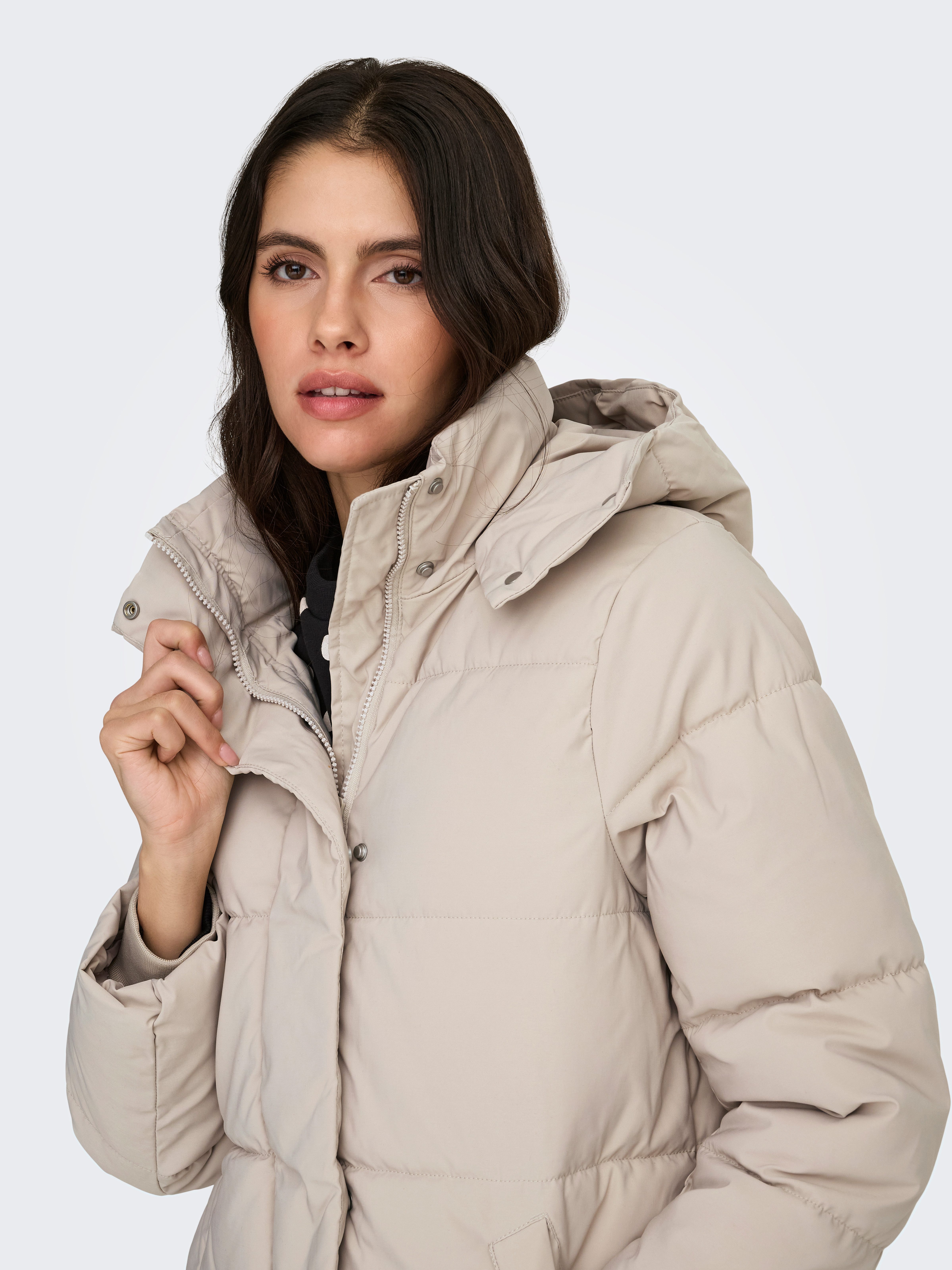 JDY Steppmantel JDYMAJA LONG PADDED JACKET OTW YFM NOOS mit Kapuze, verdeckter Reißverschluss