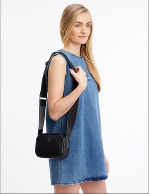 Calvin Klein Jeans Mini Bag SLEEK CAMERA BAG18 SOLID, kleine Umhängetasche Handtasche Damen Tasche Damen