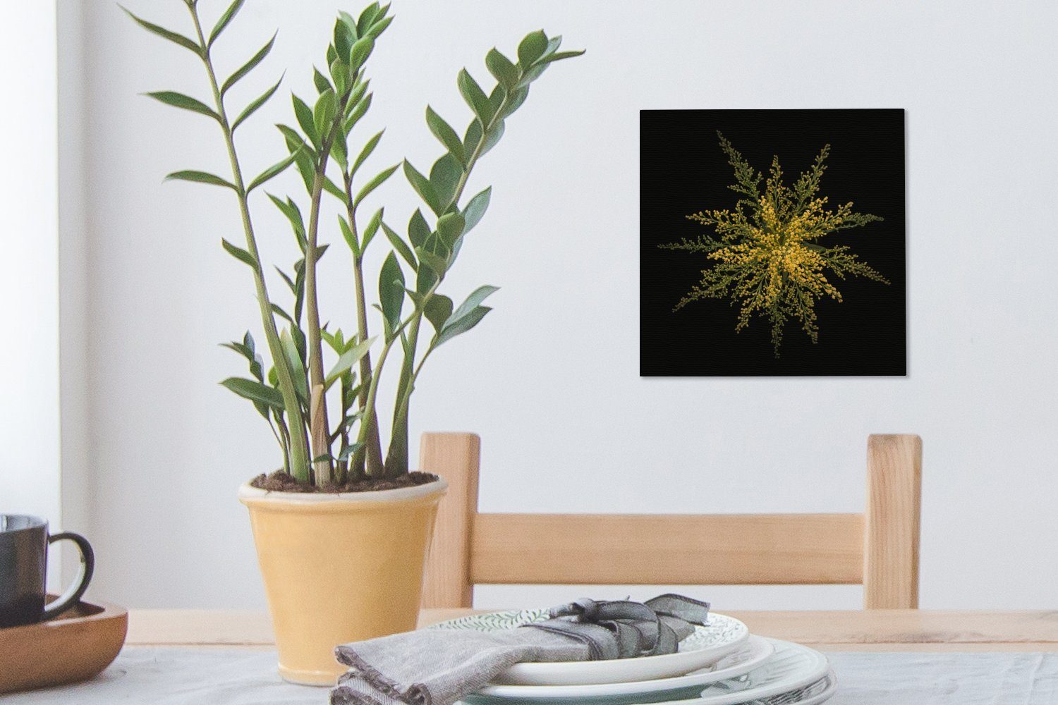 OneMillionCanvasses® Leinwandbild Eine auf Goldrutenblüte Leinwand für St), schwarzem (1 Schlafzimmer Bilder Wohnzimmer Hintergrund