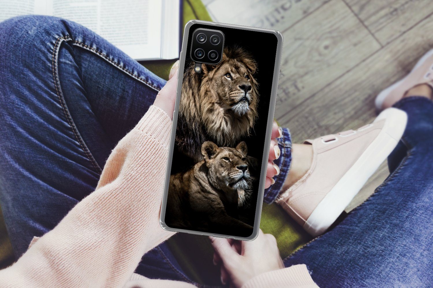 MuchoWow Handyhülle für Samsung Galaxy A12 Löwe - Löwin - Porträt, Smartphone-Bumper, Print, Handy Schutzhülle Dünn