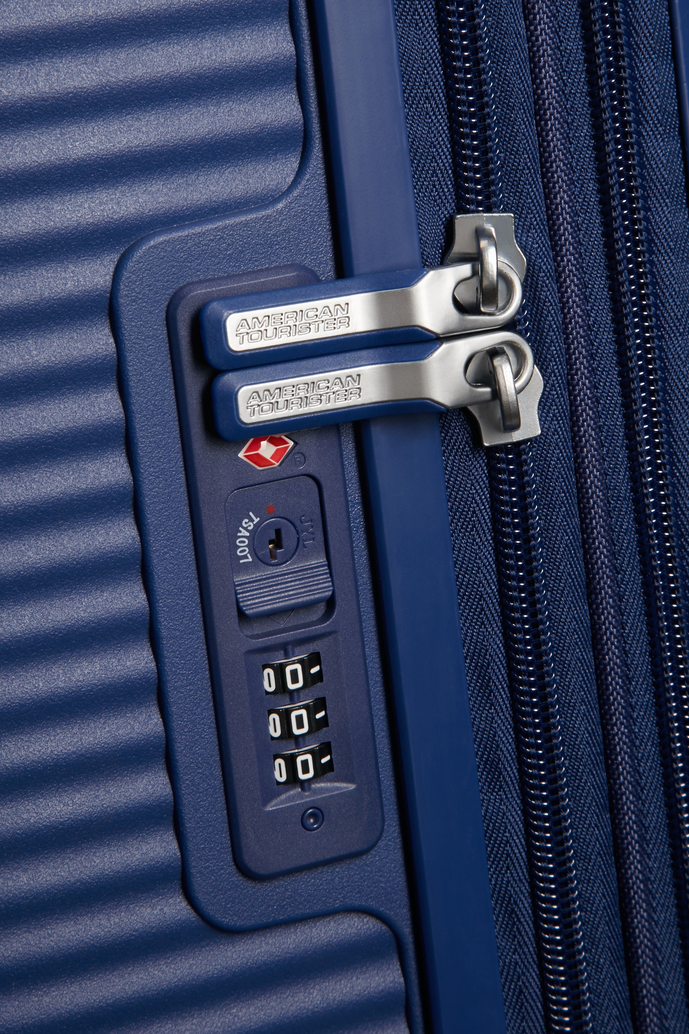 American Tourister® Koffer SOUNDBOX SPINNER 77/28 TSA EXPANDABLE, 4 Rollen, erweiterbar