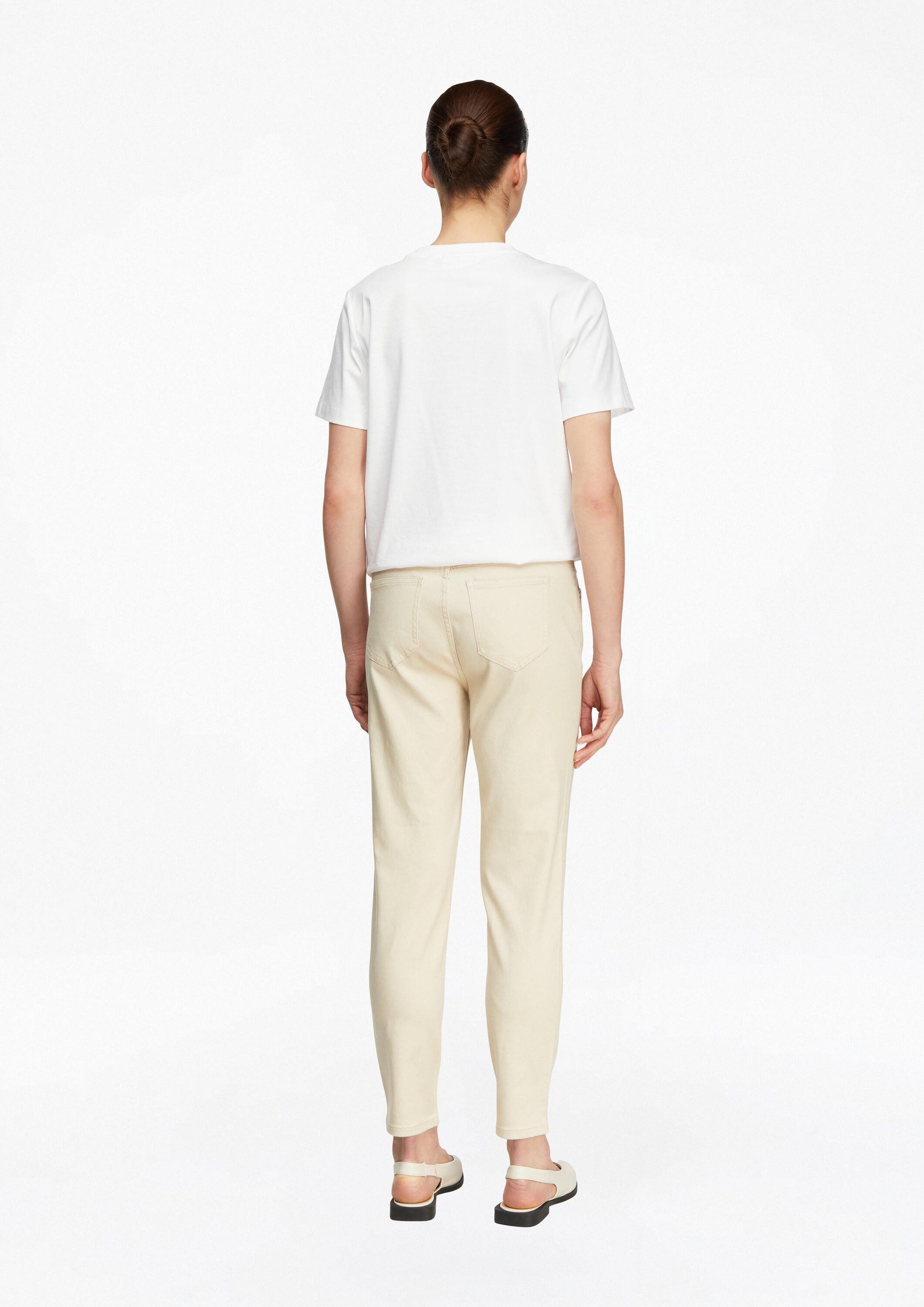 comma Skinny-fit-Jeans Jeans-Hose JUNE - Coloured Denim aus elastischem Lyocell-Baumwoll-Mix