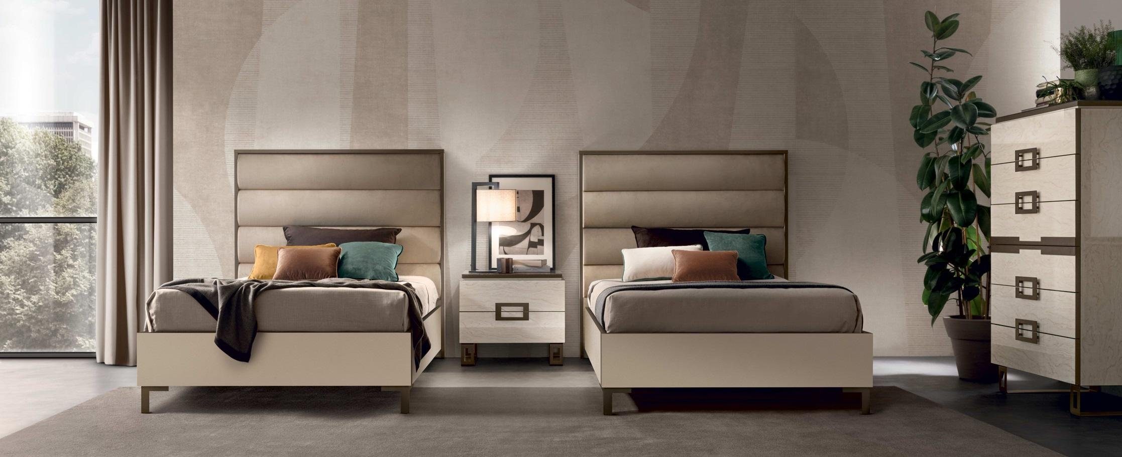 JVmoebel Schlafzimmer-Set Hotel Einrichtung 2x Betten + Nachttisch Design Moderne Luxus 3tlg.