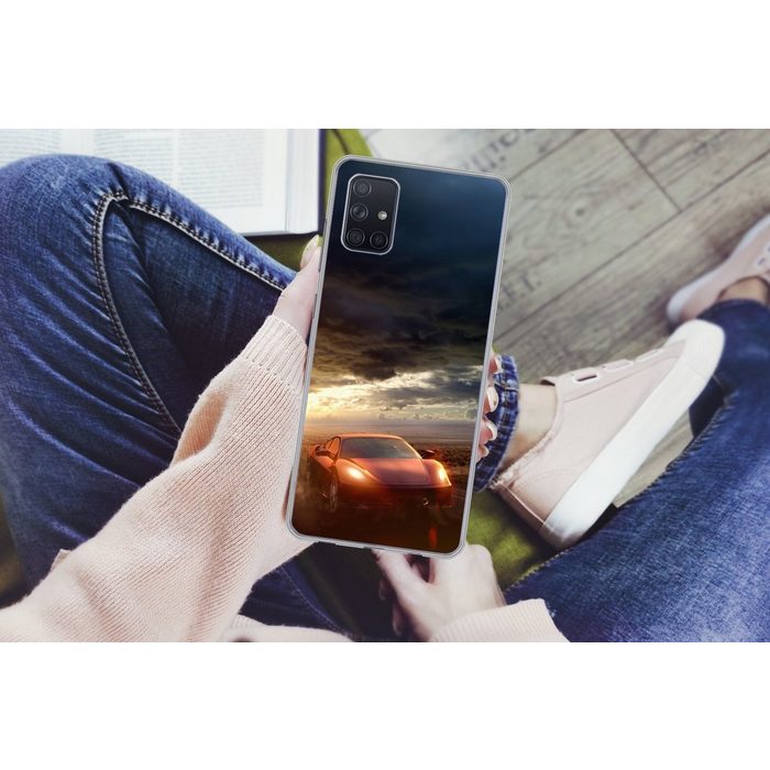MuchoWow Handyhülle Schnelles Auto auf abgelegener Straße Phone Case Handyhülle Samsung Galaxy A71 Silikon Schutzhülle