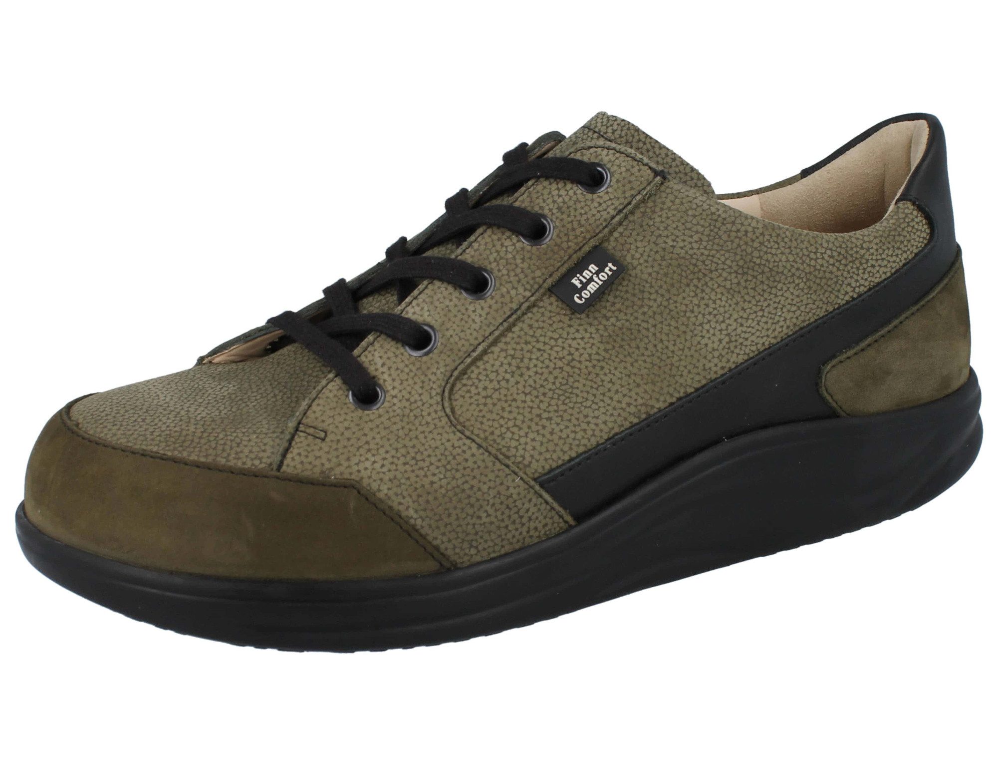 Schnürschuh