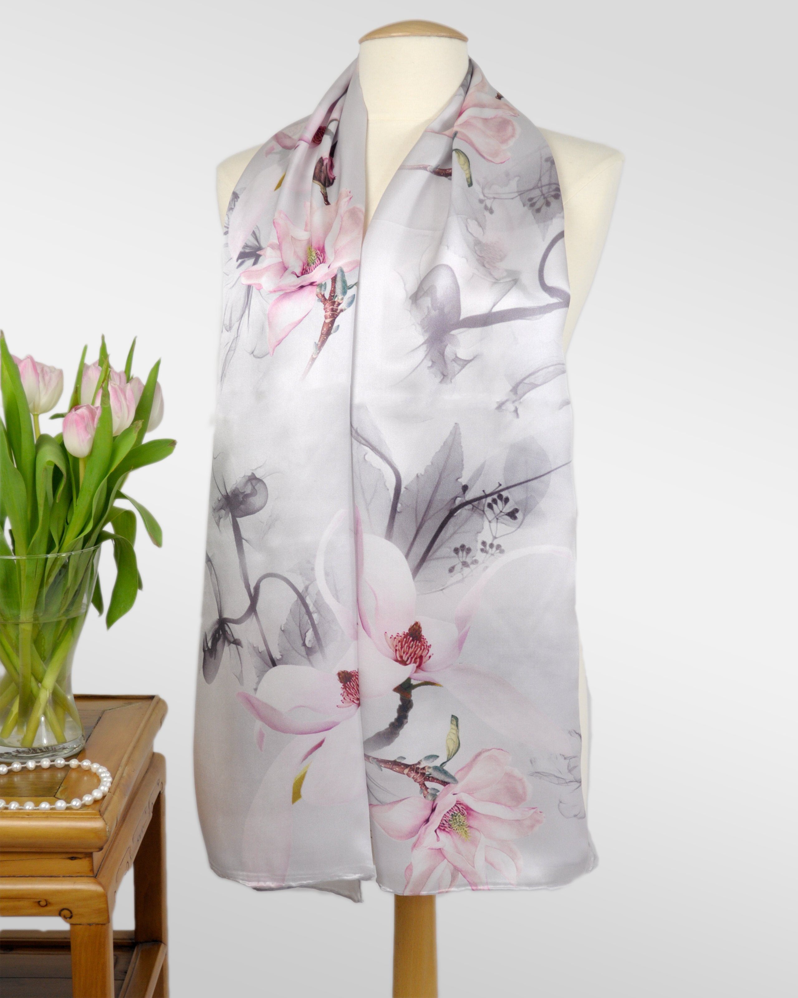 MayTree Seidenschal Magnolie, 55 x 175 günstig online kaufen