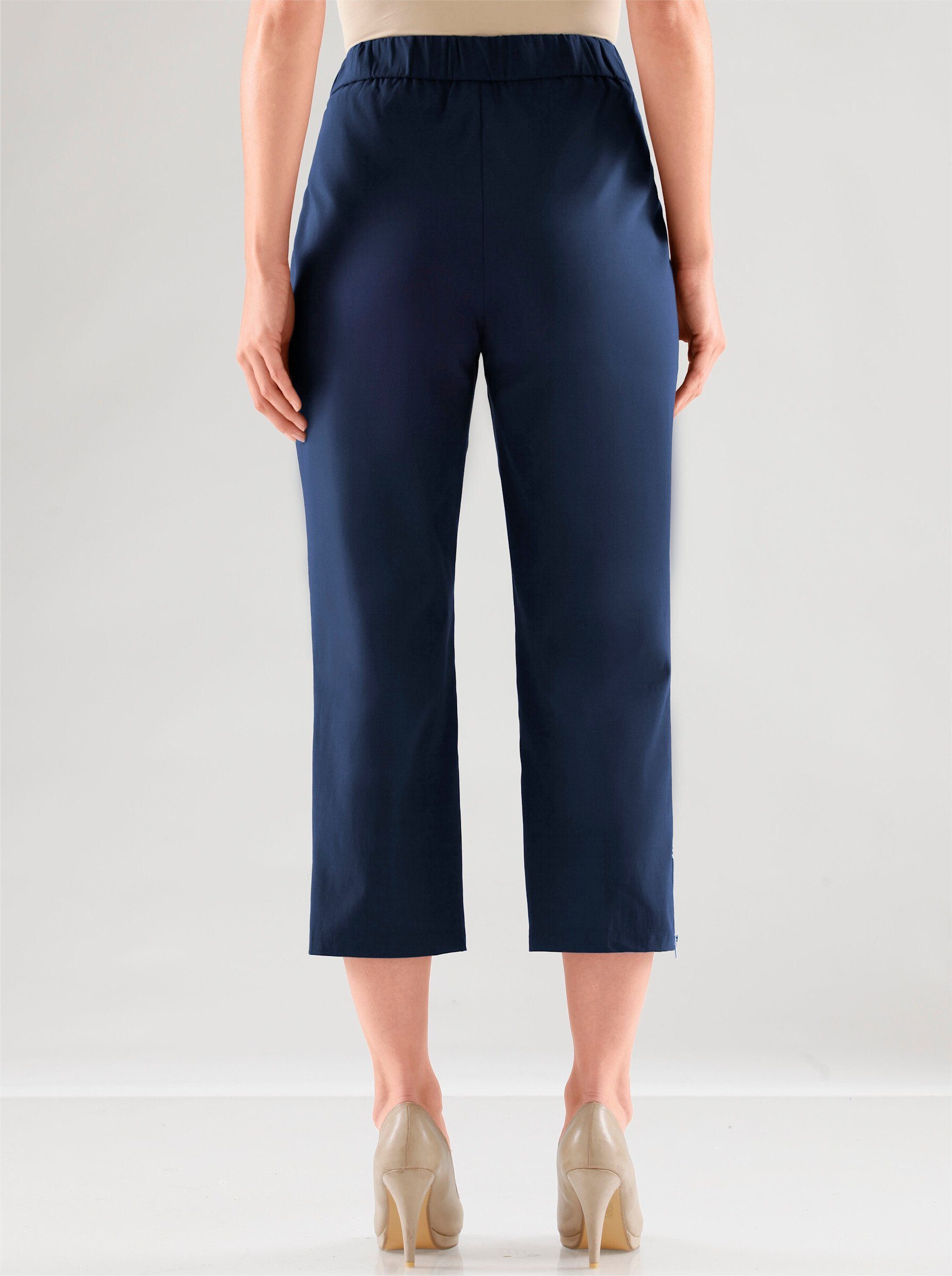 Adelina Shorts 7/8-Hose leicht vertieft