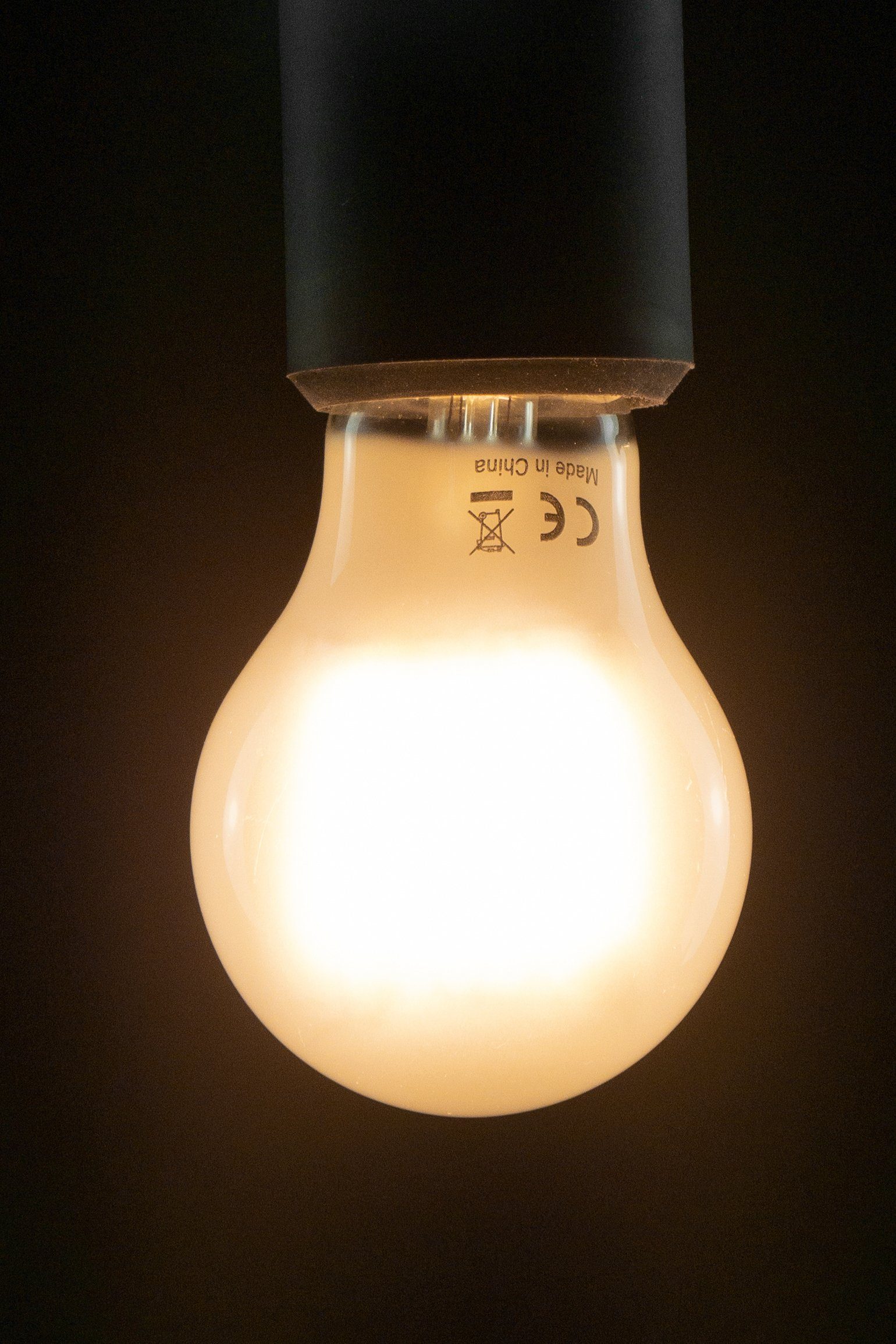 SEGULA LED-Leuchtmittel LED Glühlampe E27, dimmbar, E27, Glühlampe 650Lumen matt, matt, Warmweiß, 2700K