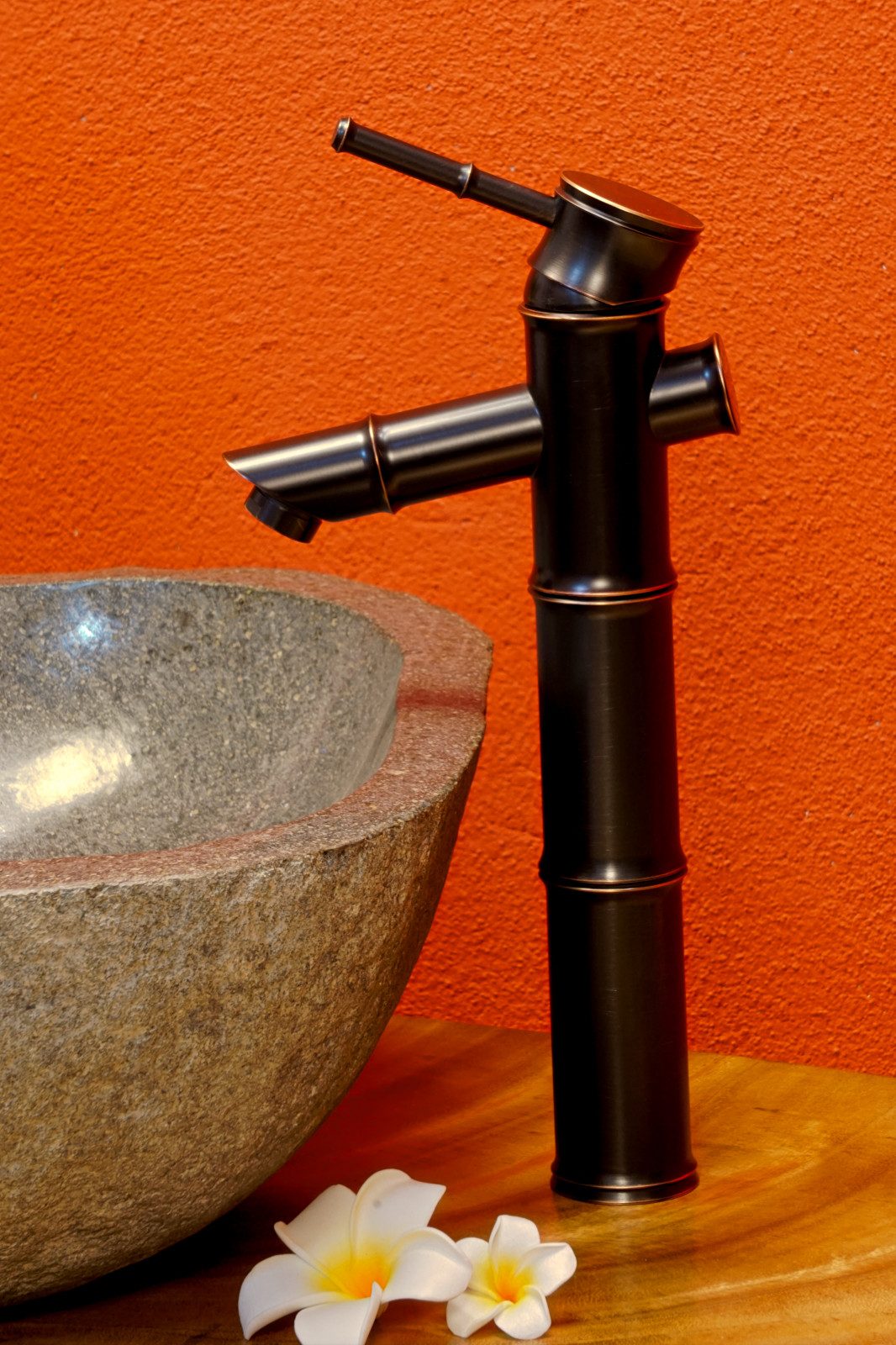 Kinaree Badarmatur Retro Wasserhahn DONG HA Messing schwarz