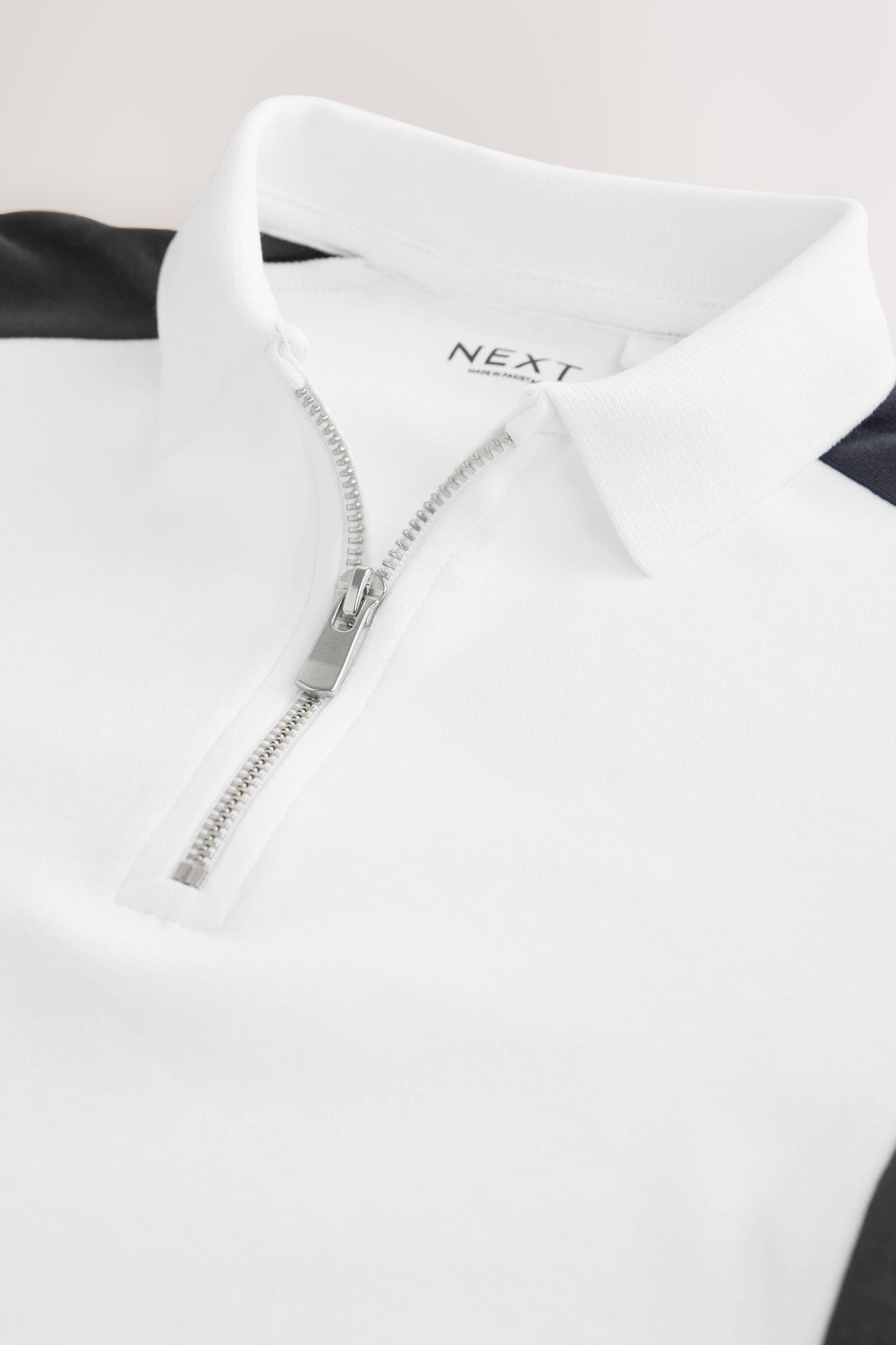 Next Poloshirt Kurzarm-Polohemd mit Reißverschluss in Blockfarben (1-tlg) – Bild 4 von 5