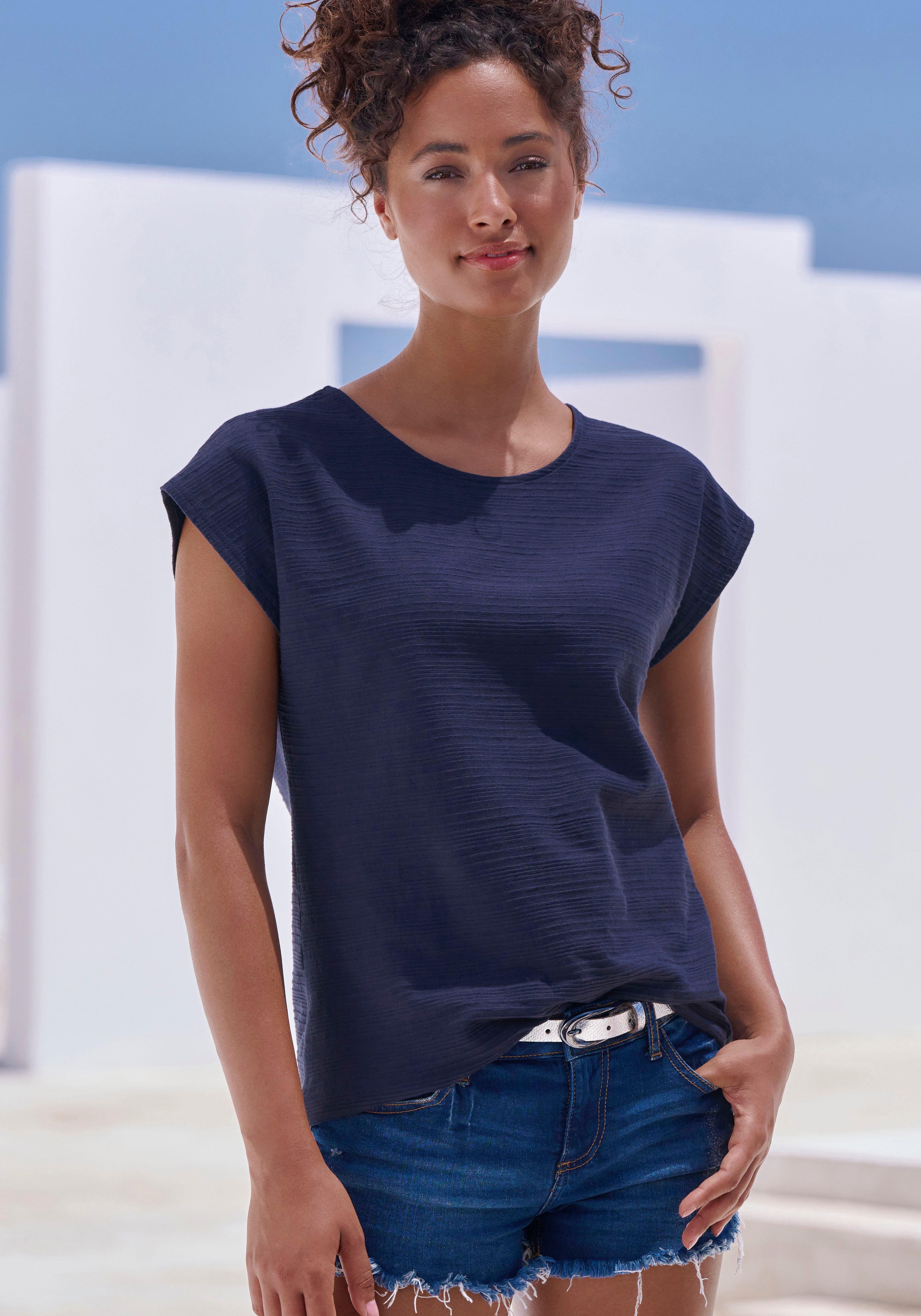 Vivance by Lascana T-Shirt mit modischer Streifenstruktur (Packung) aus luftiger Baumwoll-Qualität