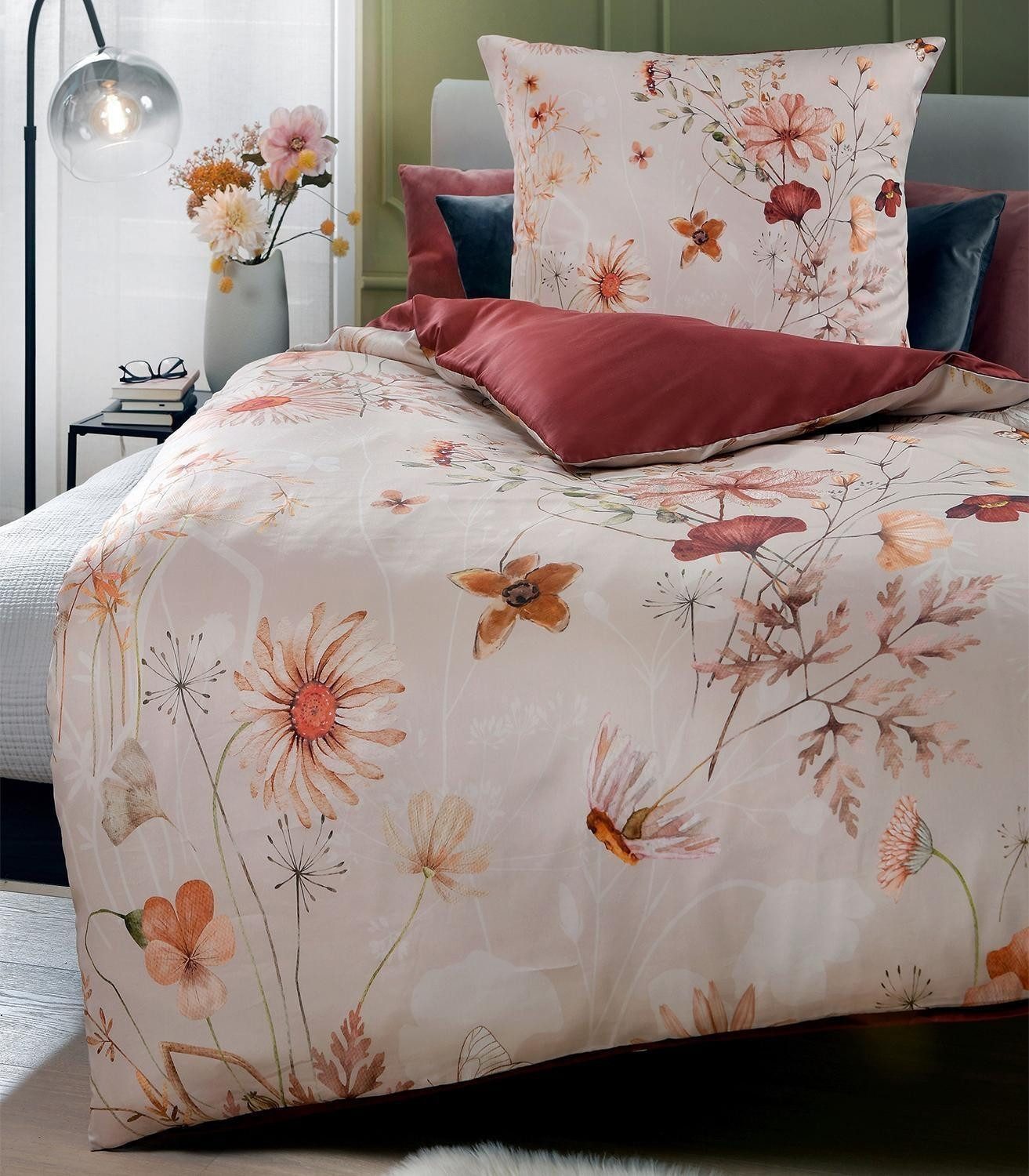 casa NOVA Bettwäsche CELINE, 135 x 200 cm, Rosa, Rot, Orange, Satin, 2 teilig, florales Muster, mit Reißverschluss