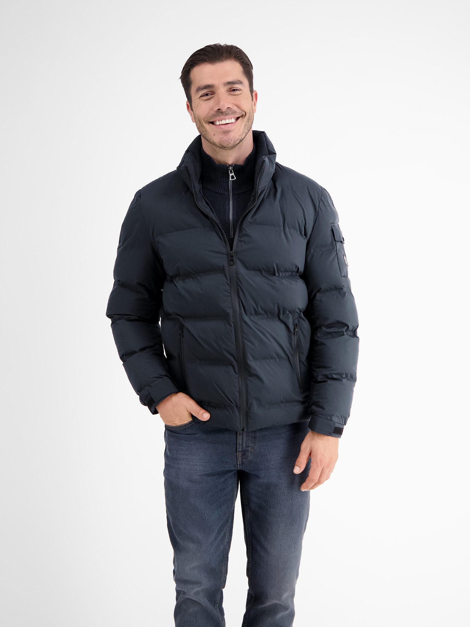 LERROS Steppjacke LERROS Warm gefütterter Steppblouson mit versteckter Kapuze Wasser- und windabweisend, atmungsaktiv