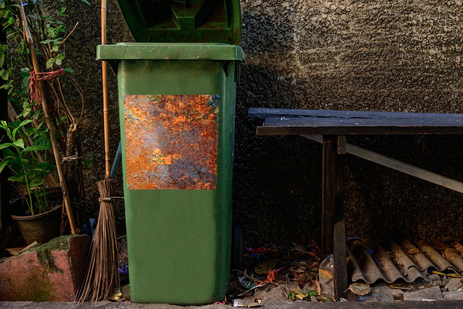 MuchoWow Wandsticker St), Rost Eisen - Mülleimer-aufkleber, - (1 Vintage Sticker, Abfalbehälter Industriell Container, Mülltonne, 