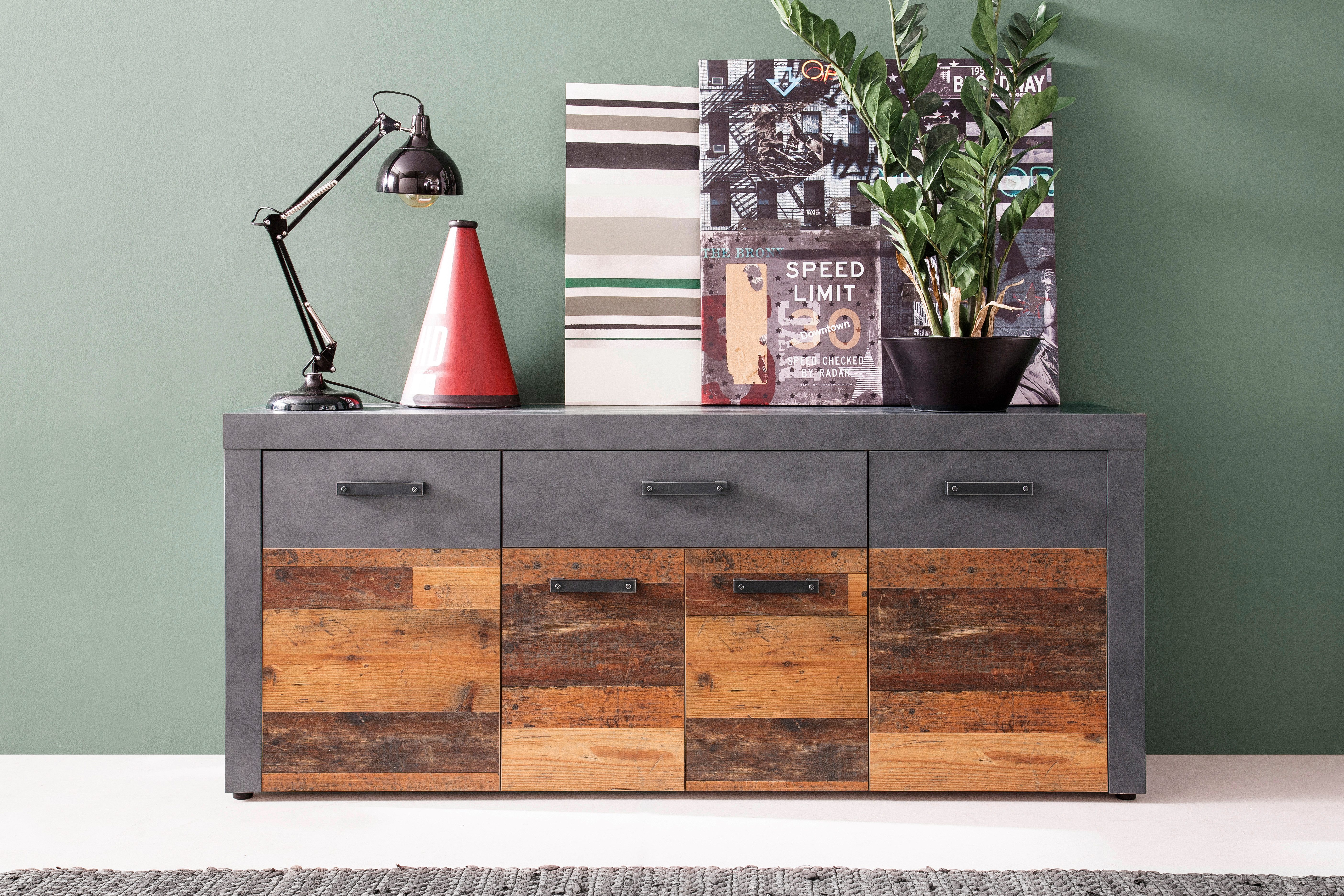 Home affaire Sideboard Ilana, Sideboard mit 4 Türen & 1 Schublade - (B/T/H) 178/40/76 cm