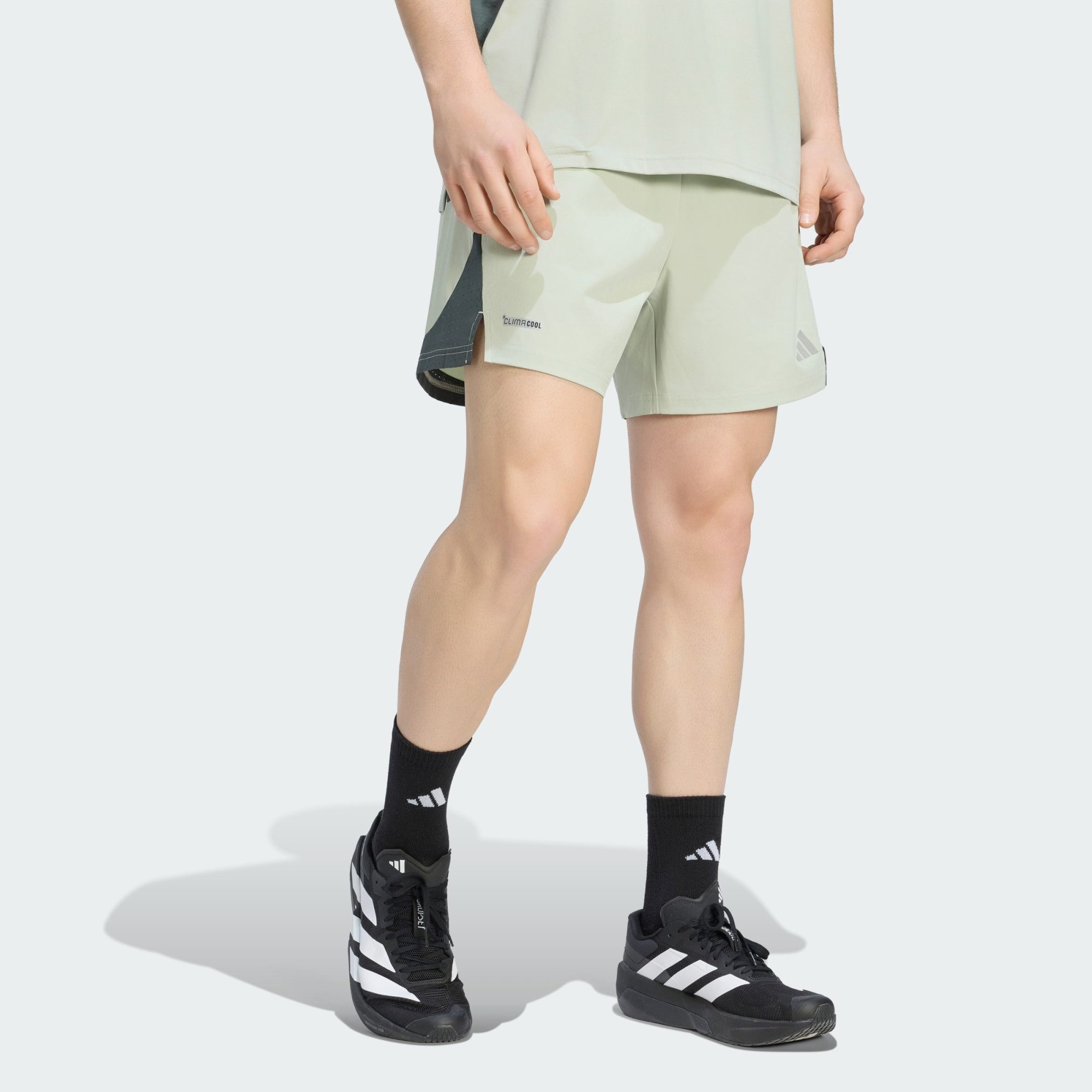 adidas Performance Shorts TECH APPAREL CLIMACOOL SHORTS, COLOURBLOCKING (1-tlg)