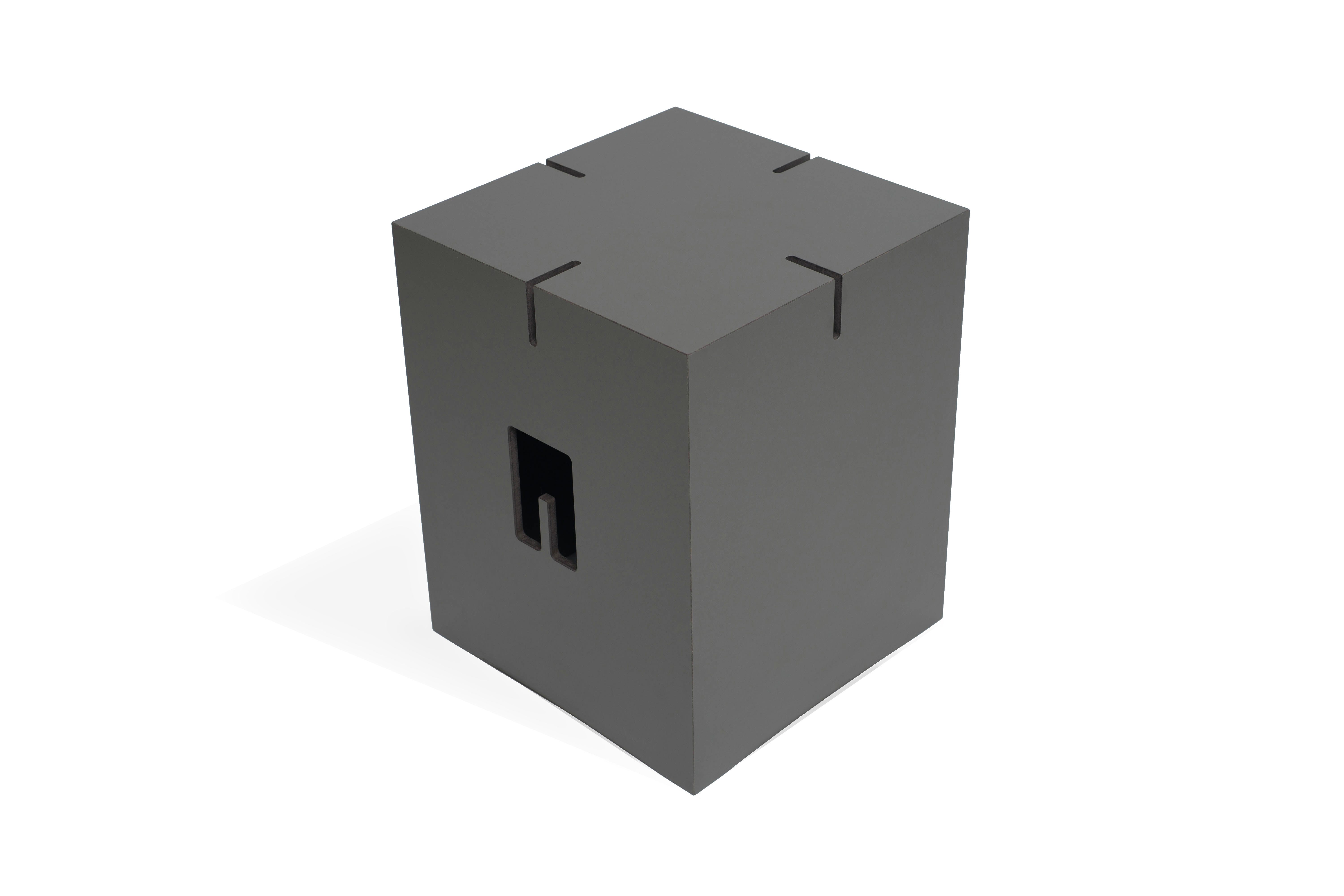 never sit alone Sitzhocker Holz - Crossit - verkettbar & kombinierbar - Design Hocker (Hocker einzeln oder als Set kombinierbar – Design Sitzhocker - belastbar bis 120 kg, 6 Varianten verfügbar, Beistelltisch oder als Sitzgelegenheit), Hochwertige Handarbeit