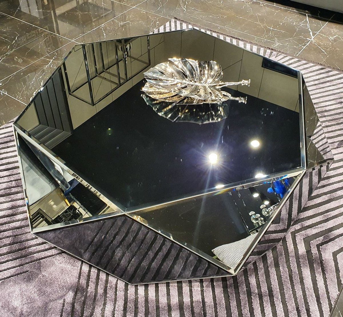 Casa Padrino Couchtisch Luxus Couchtisch 90 x 90 x H. 45 cm - Verspiegelter Wohnzimmertisch - Verspiegelte Luxus Möbel