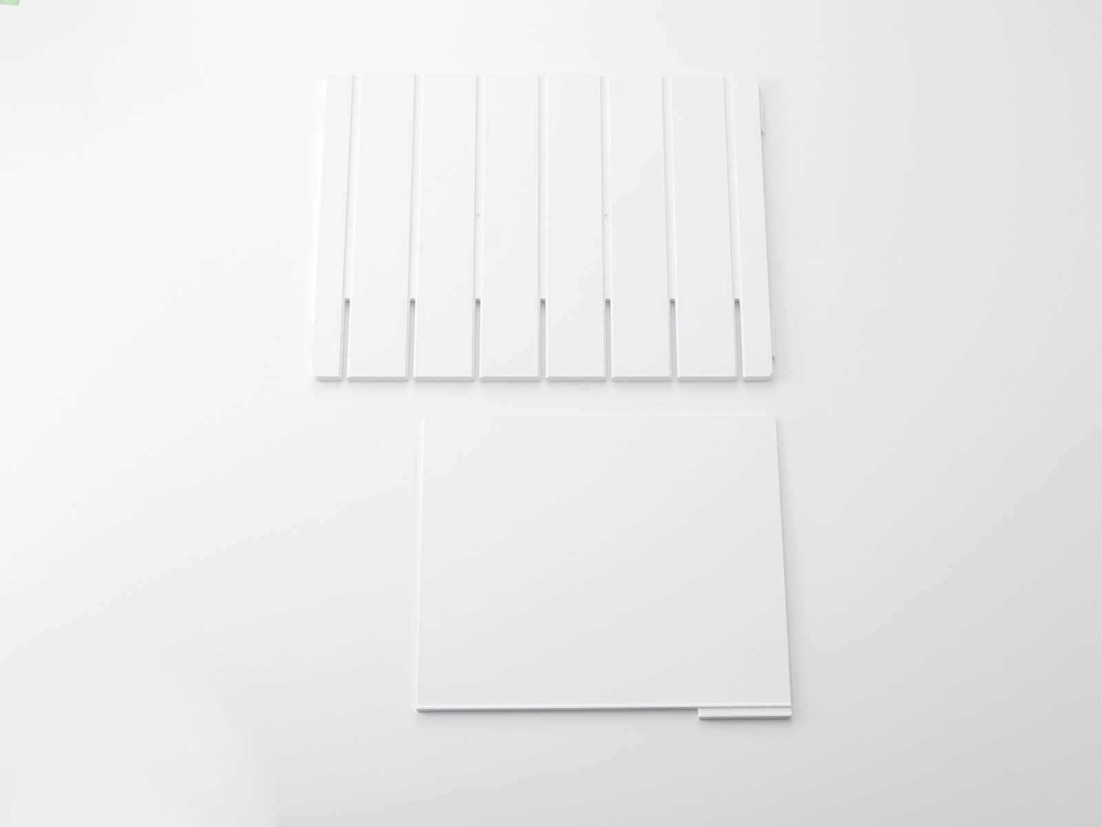 Yamazaki Taschenorganizer "Smart" Taschen-Aufbewahrung 31x21x24cm (2-tlg., 2er Pack), verstellbare Trennwände zur Organisation im Schrank